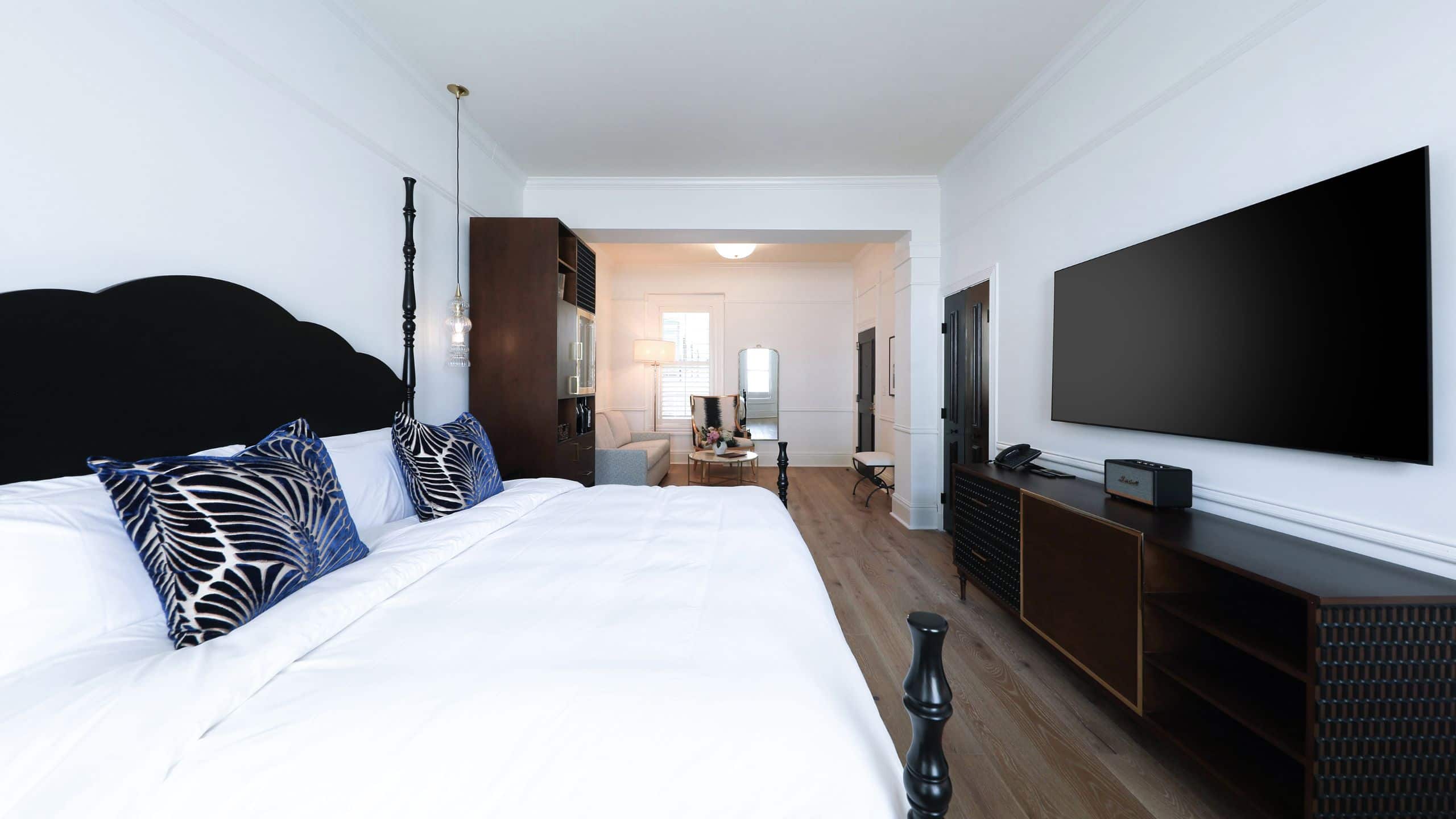Fairmount Hotel Deluxe King Sleeper Sofa Bedroom and Seating