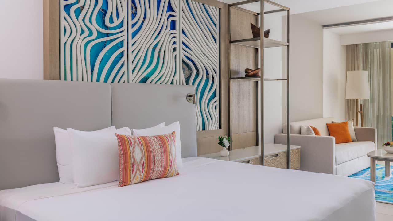 Deluxe Ocean View King Bed