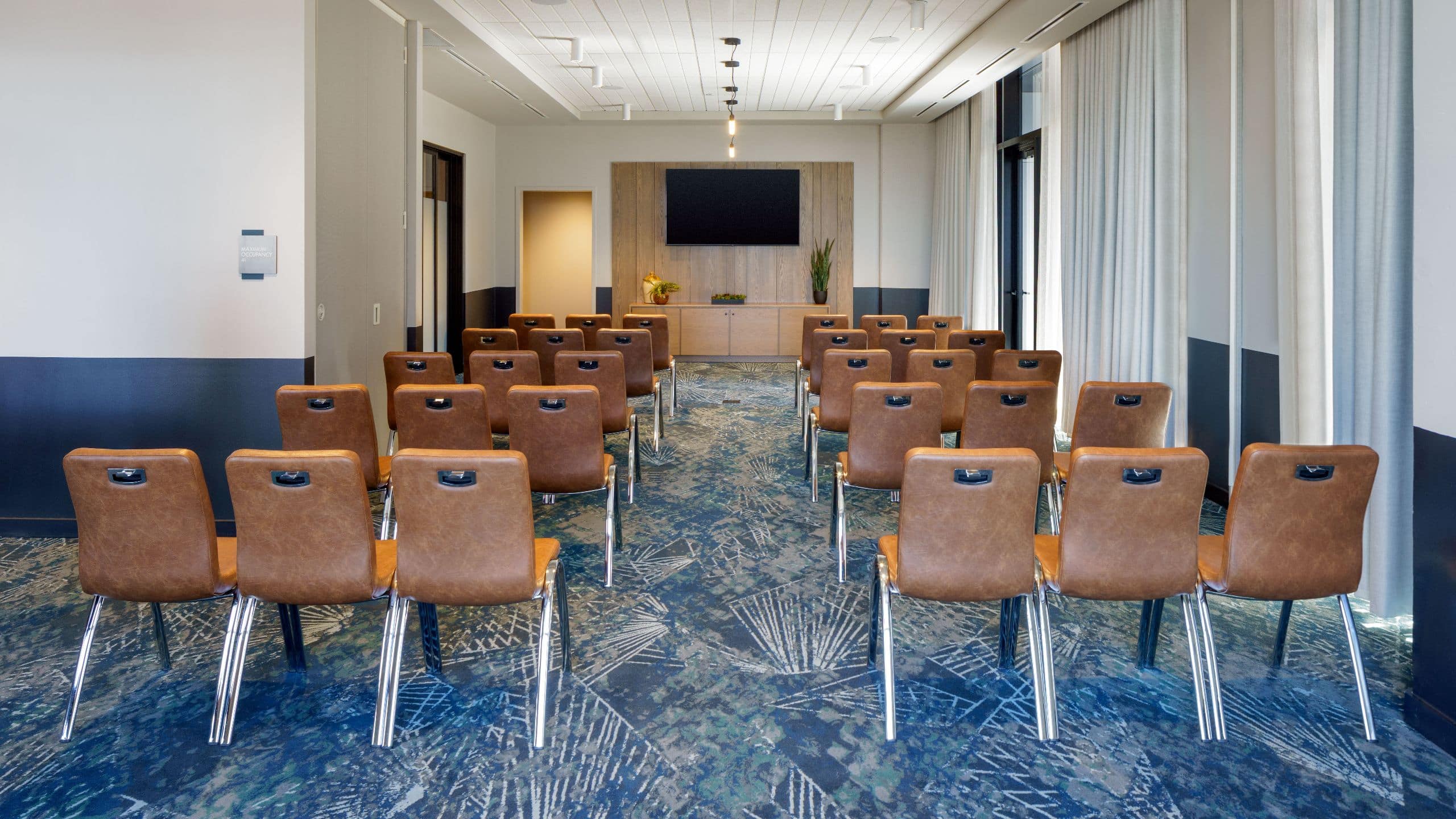 Caption by Hyatt Downtown Nashville Crossings Meeting Room