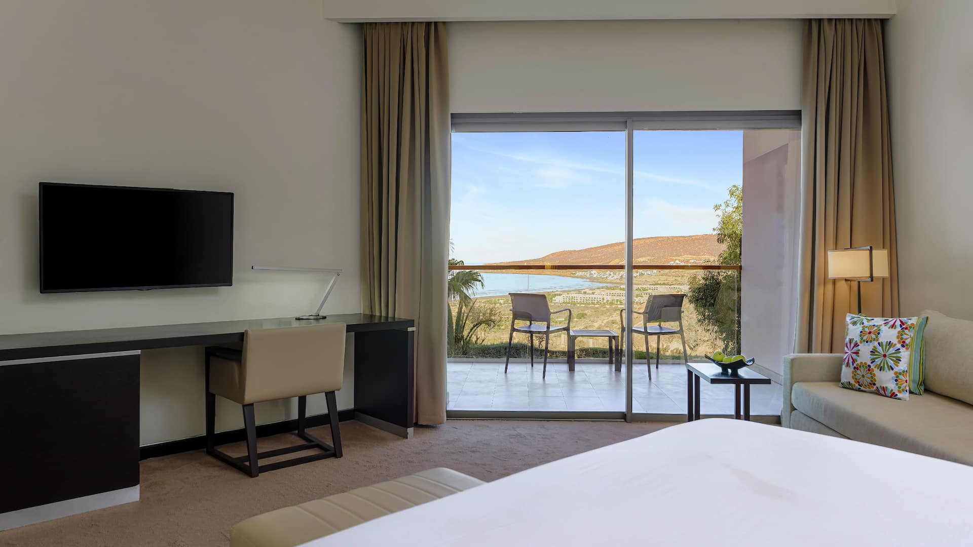 2 de 5 Hyatt Place Taghazout Bay Terrace View From Room