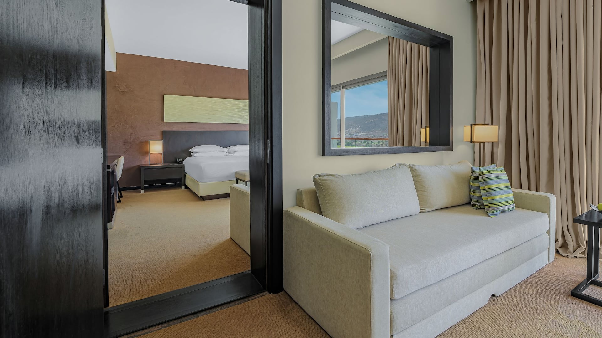 2 de 5 Hyatt Place Taghazout Bay Connecting Room With Sofa