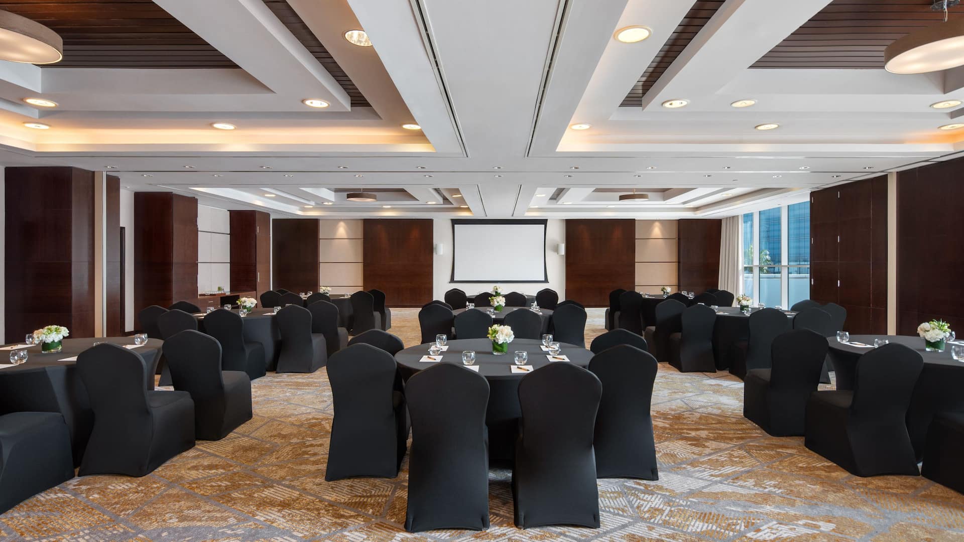 2 of 2 Hyatt Regency Oryx Doha Topaz
