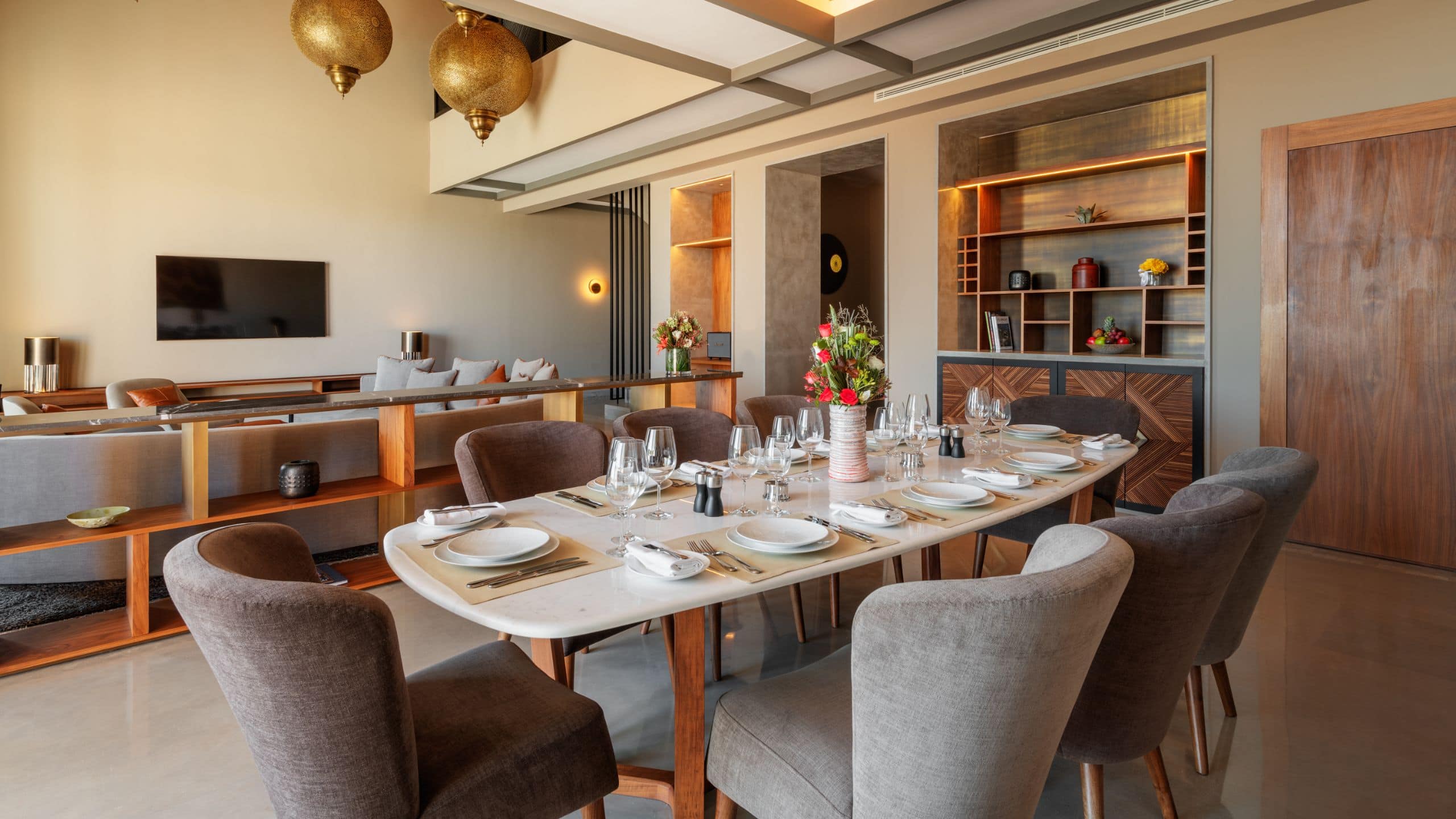 3 de 5 Park Hyatt Marrakech Duplex Suites Living Room Table Settings