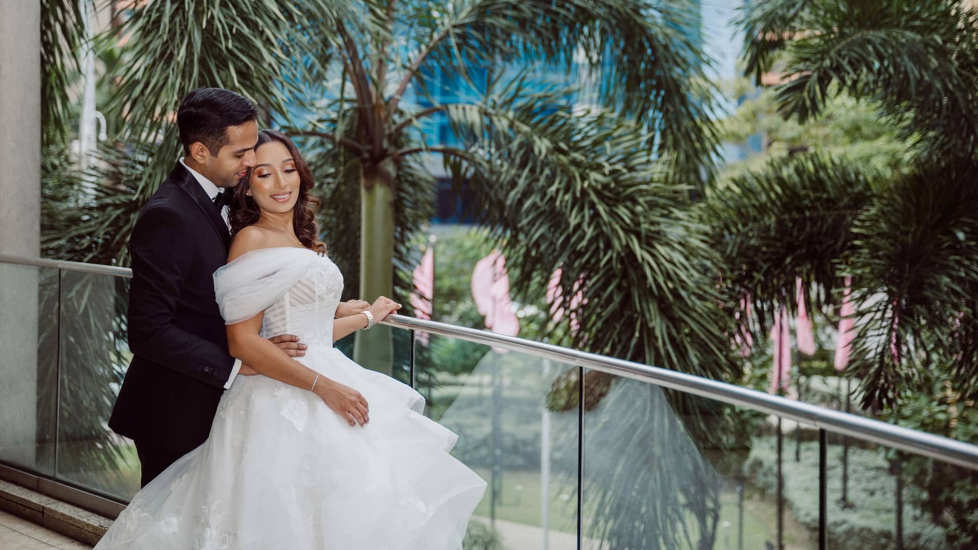 Hyatt Regency Trinidad Bridal Couple Balcony
