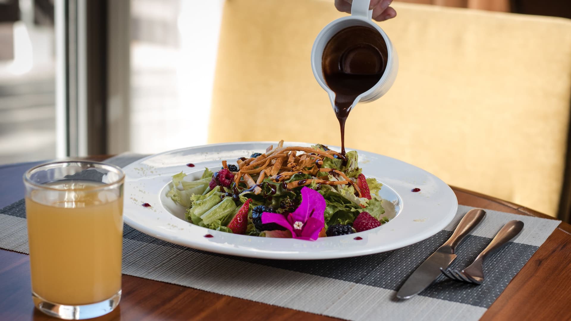 Hyatt Place Aguascalientes/Bonaterra Dressing Salad