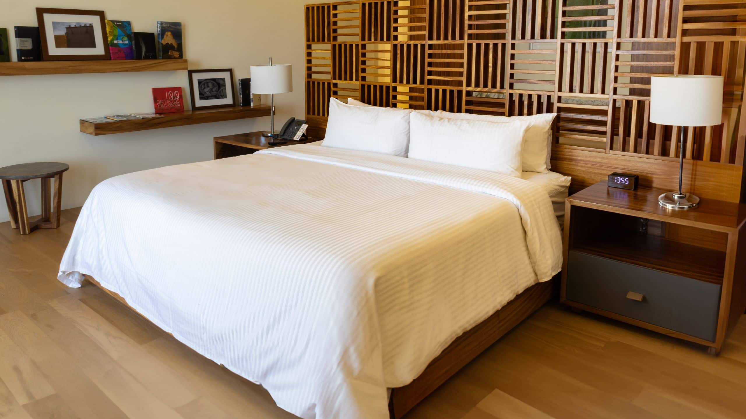 Hyatt Centric Campestre León Presidential Suite King Bed