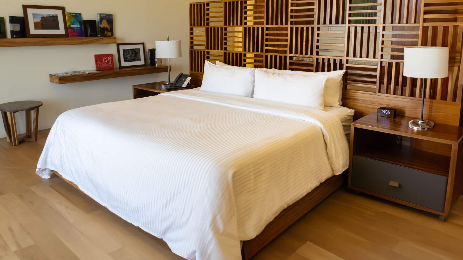 5 de 6 Hyatt Centric Campestre León Presidential Suite King Bed