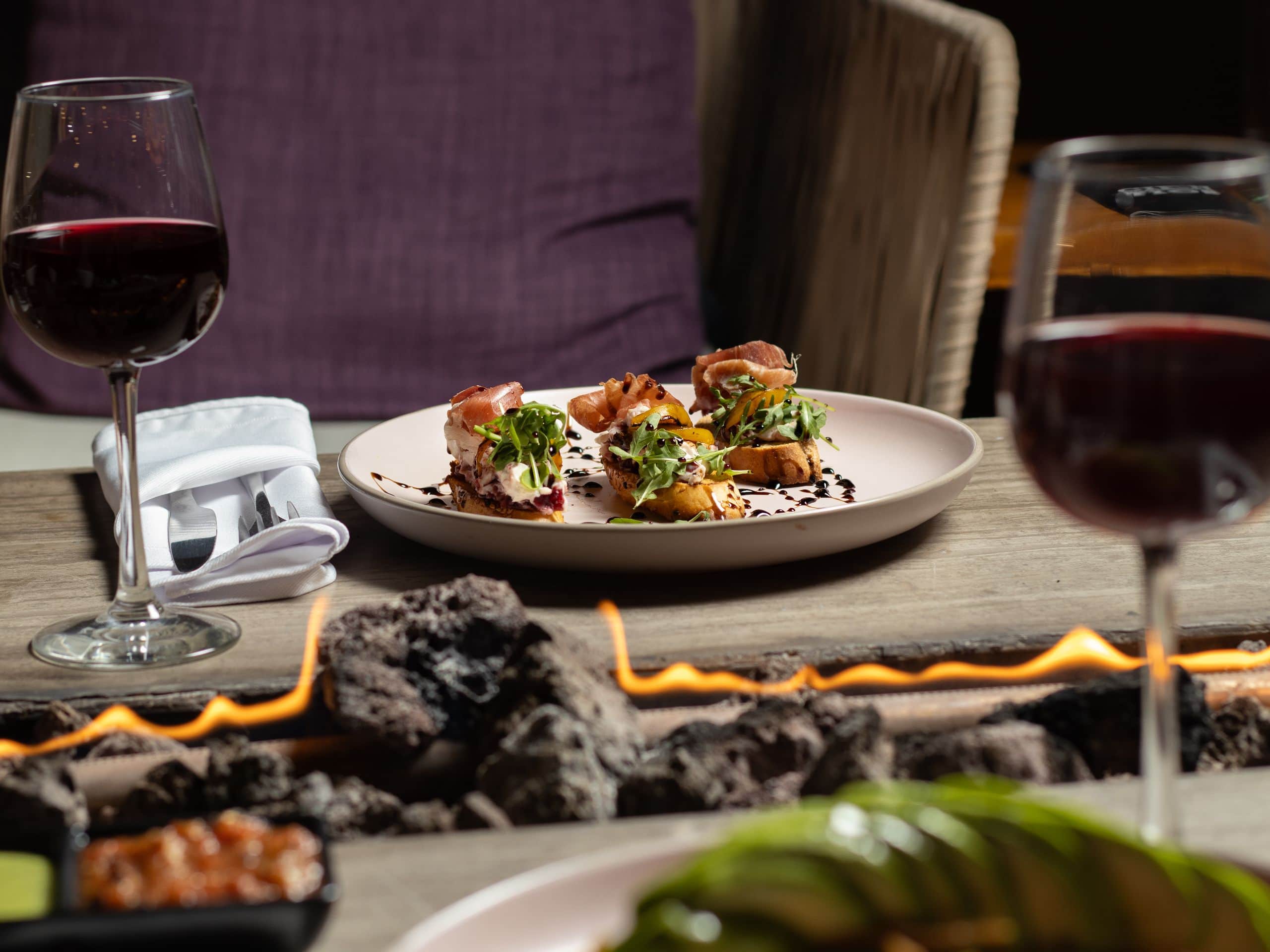 Hyatt Centric Campestre León Cien Tios Tapas With Wine