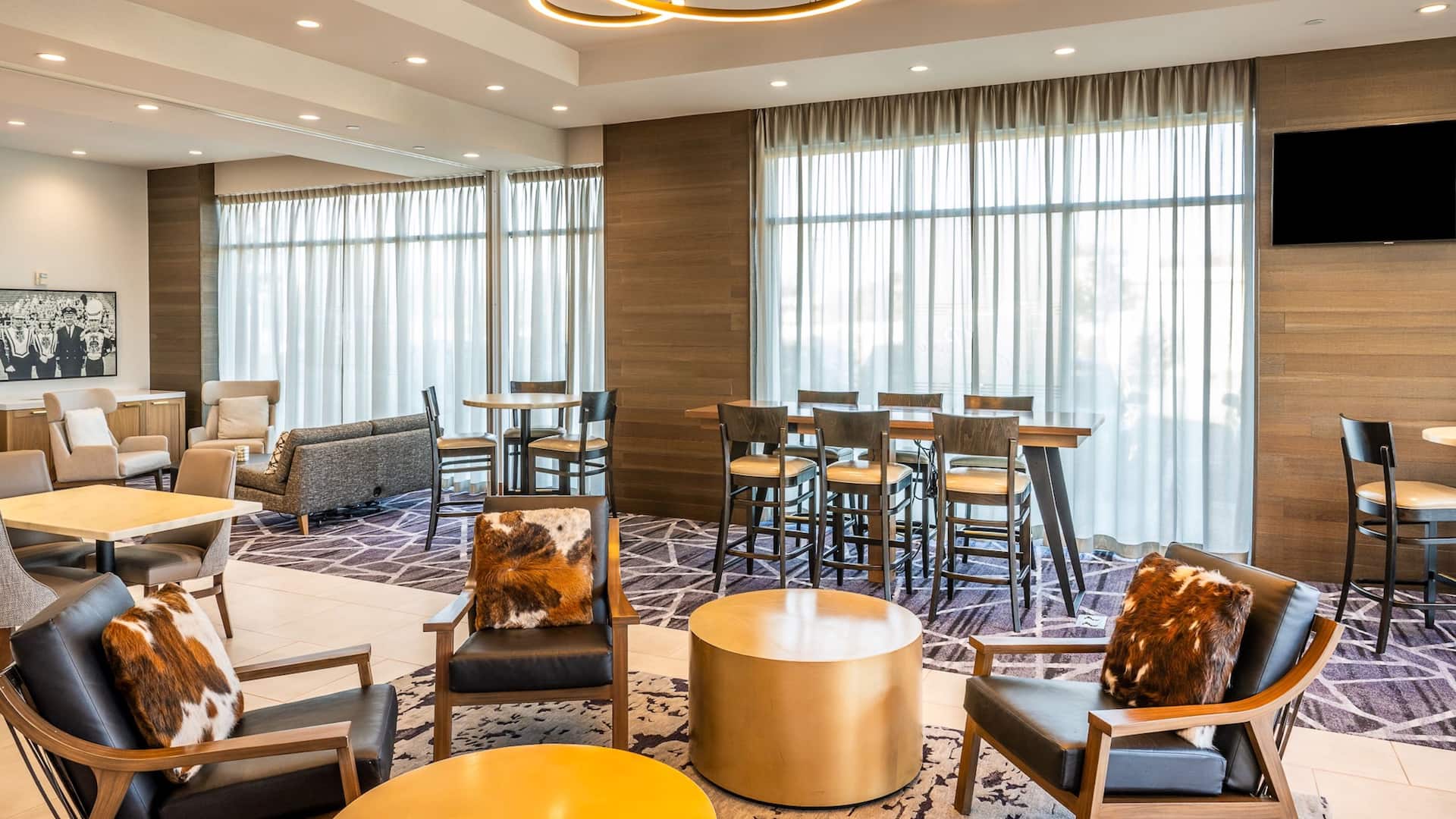 Hyatt Place Lobby Seating