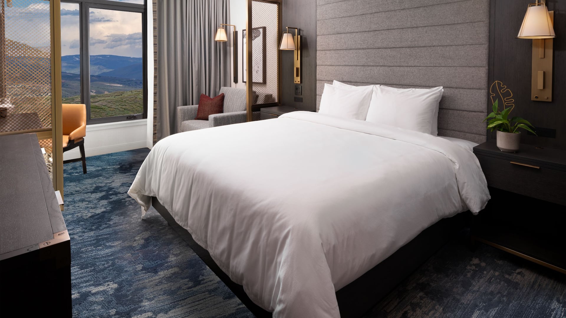 Grand Hyatt Deer Valley One King Bed Valley View With Twin Summer