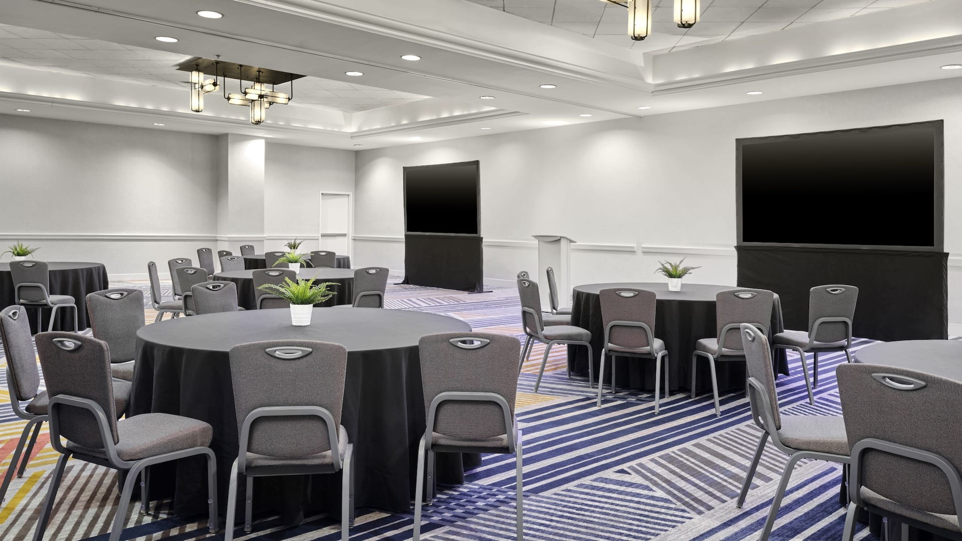 1 of 1 Hyatt Regency Phoenix Ellis Meeting Room