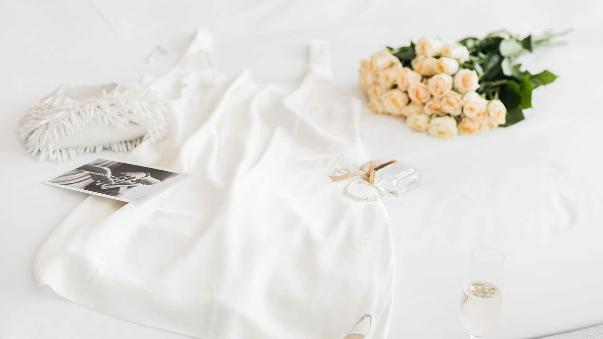 Hyatt Regency Frisco - Dallas Guestroom Wedding Lifestyle