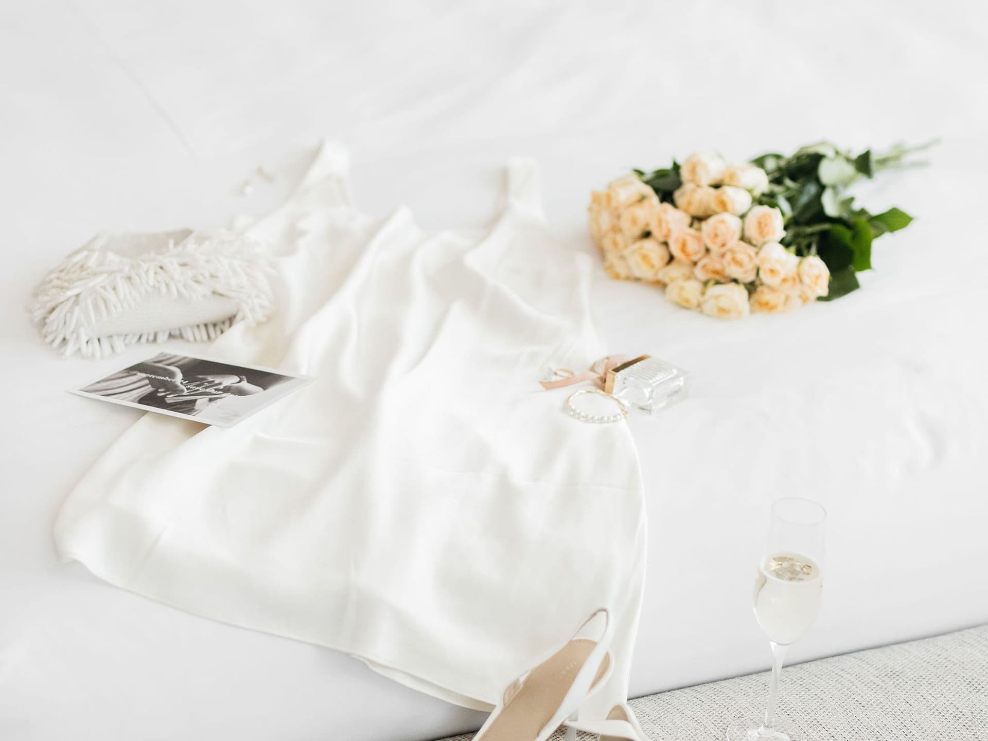 Hyatt Regency Frisco - Dallas Guestroom Wedding Lifestyle