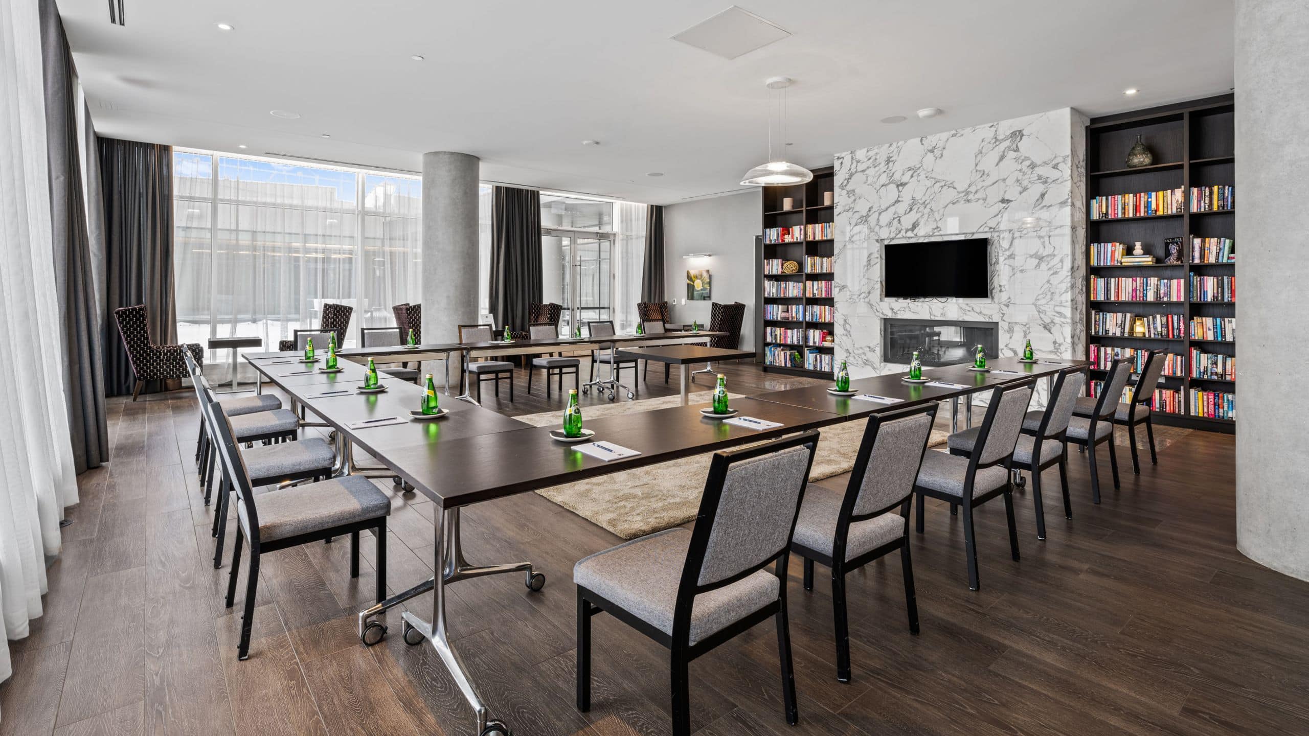 1 of 2 Hotel X Toronto Library Club Lounge