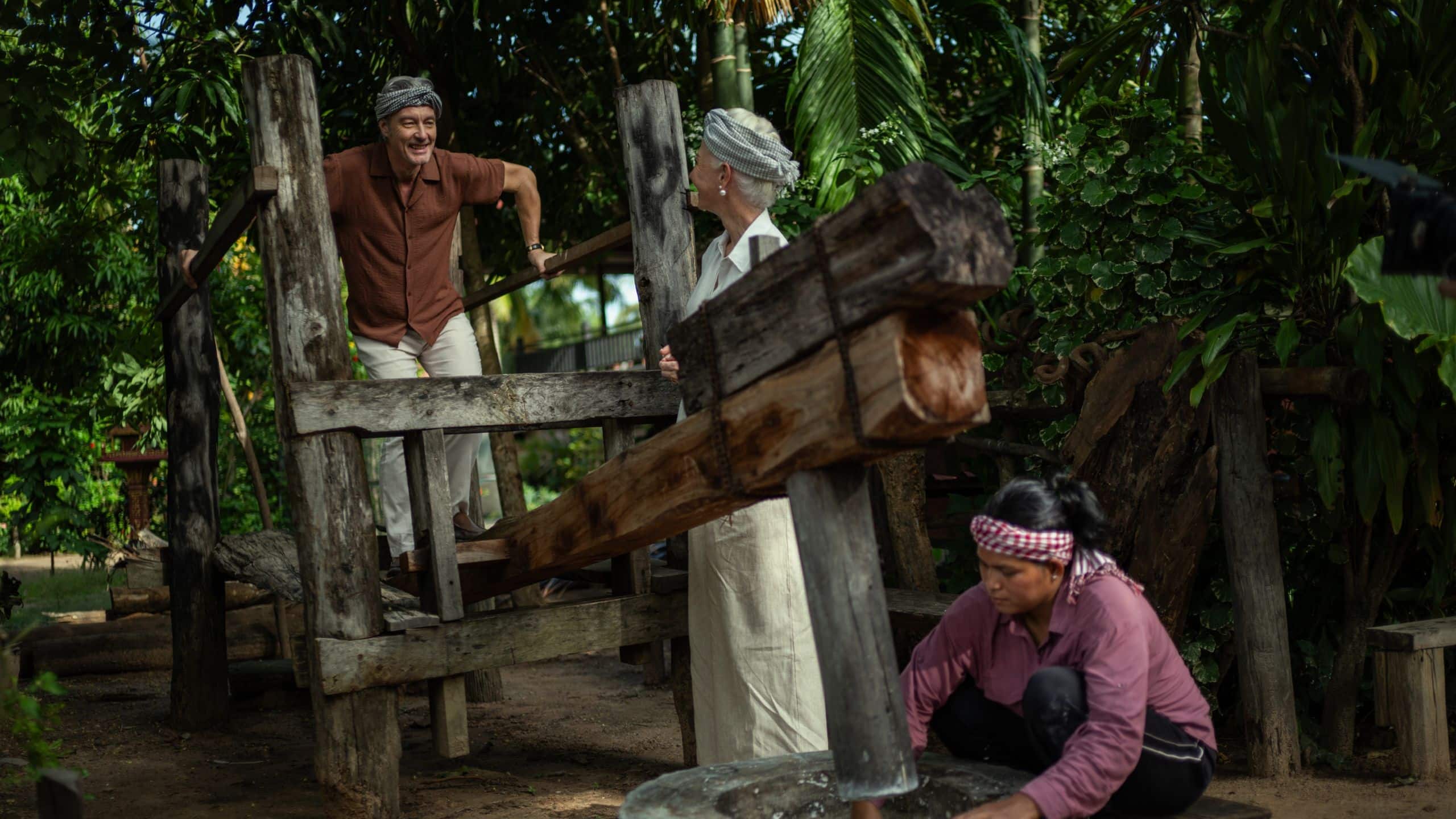Park Hyatt Siem Reap Khmer Rice Noodle Tour Couple Making Noodle