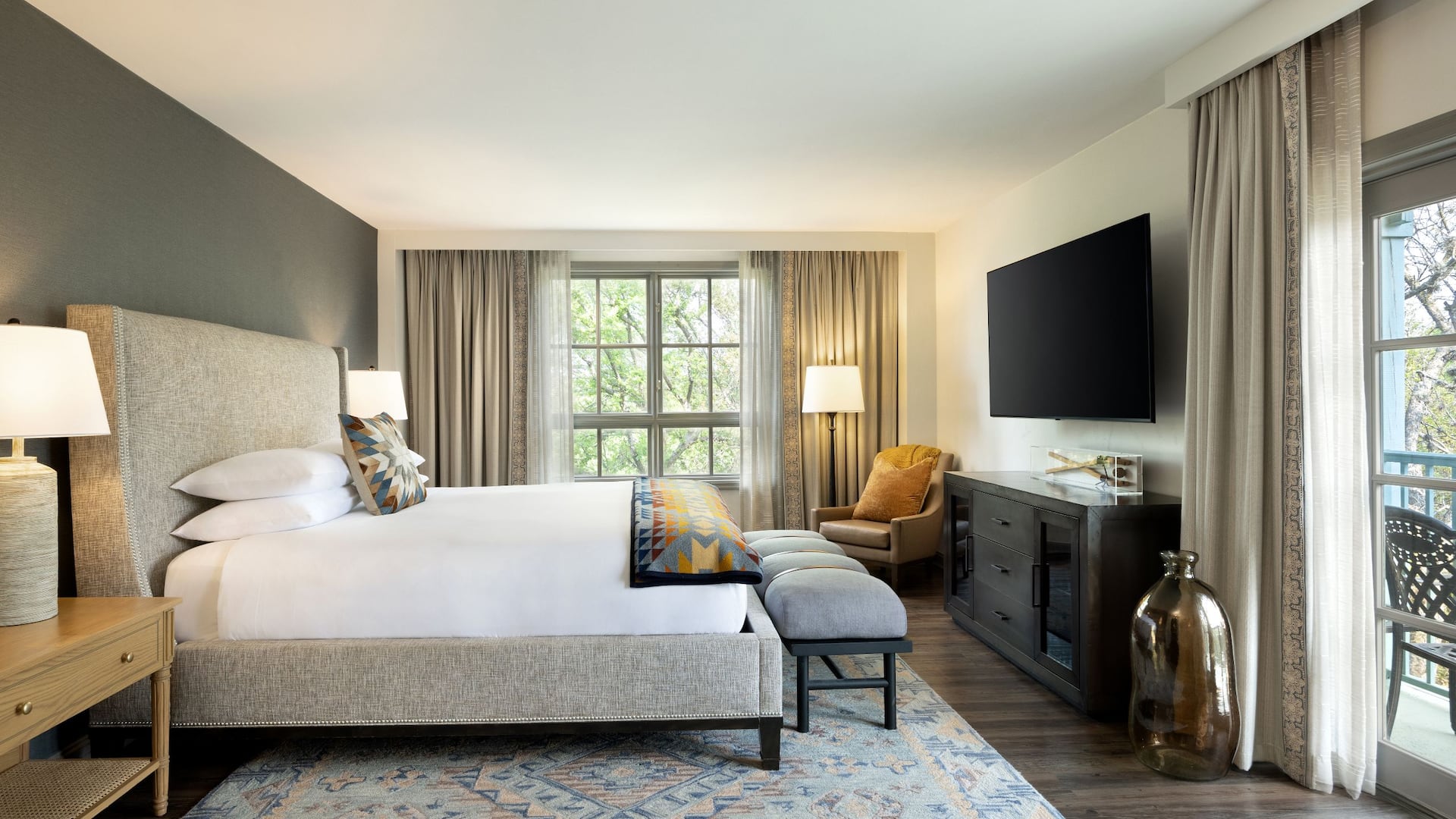 7 из 9 Hyatt Regency Hill Country Resort and Spa Presidential Choctaw King