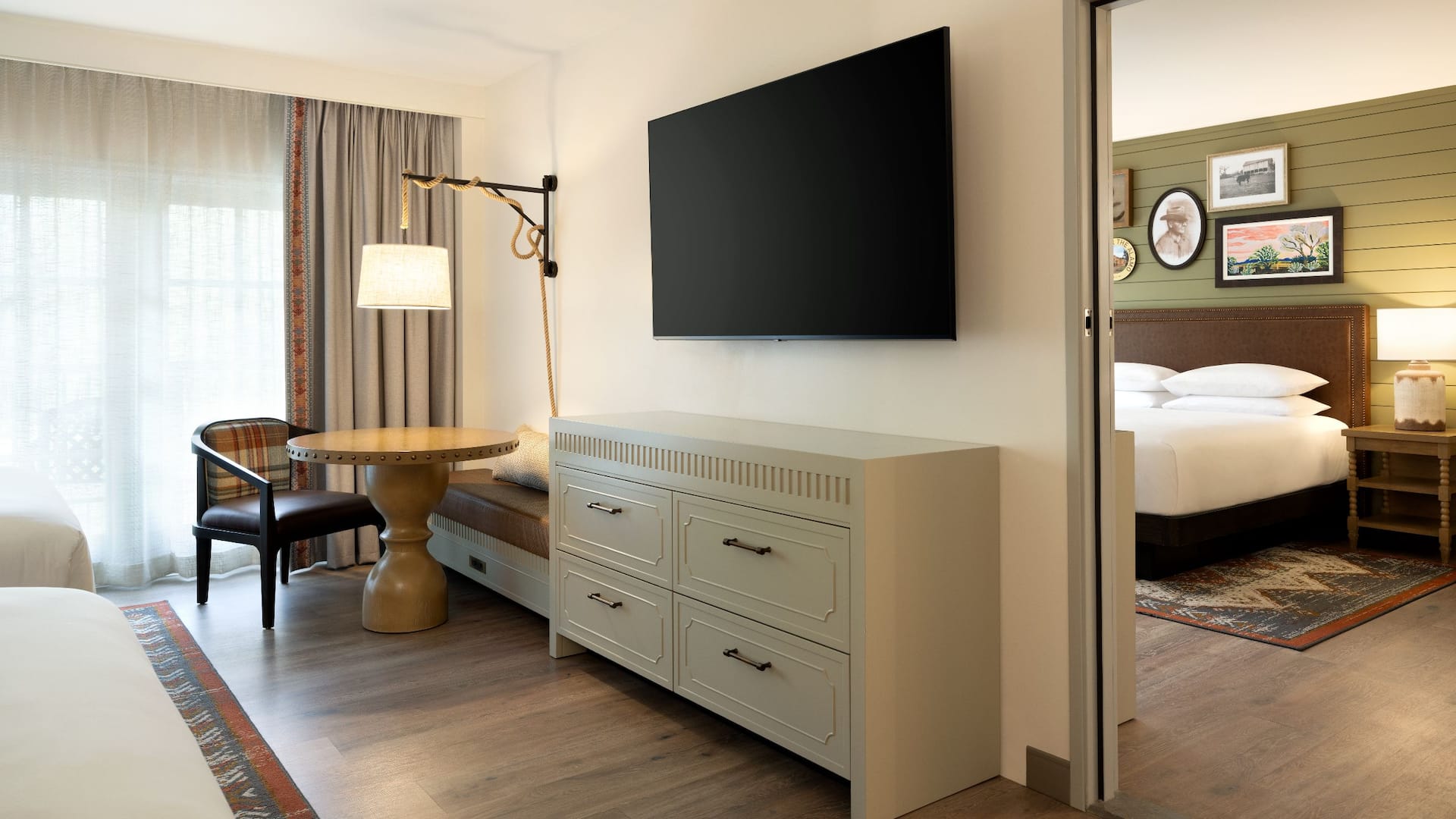 1 из 7 Hyatt Regency Hill Country Resort and Spa Connecting Rooms