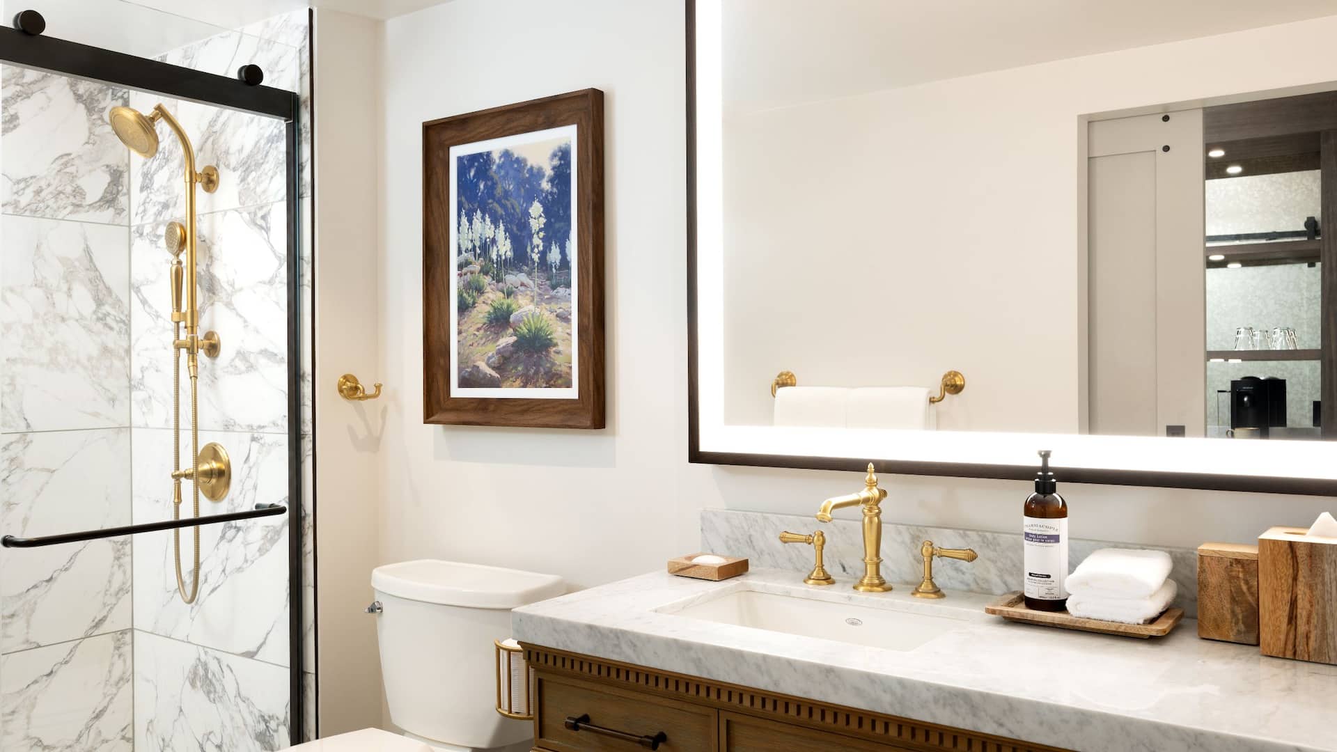2 из 2 Hyatt Regency Hill Country Resort and Spa Hotel In Hotel Bath
