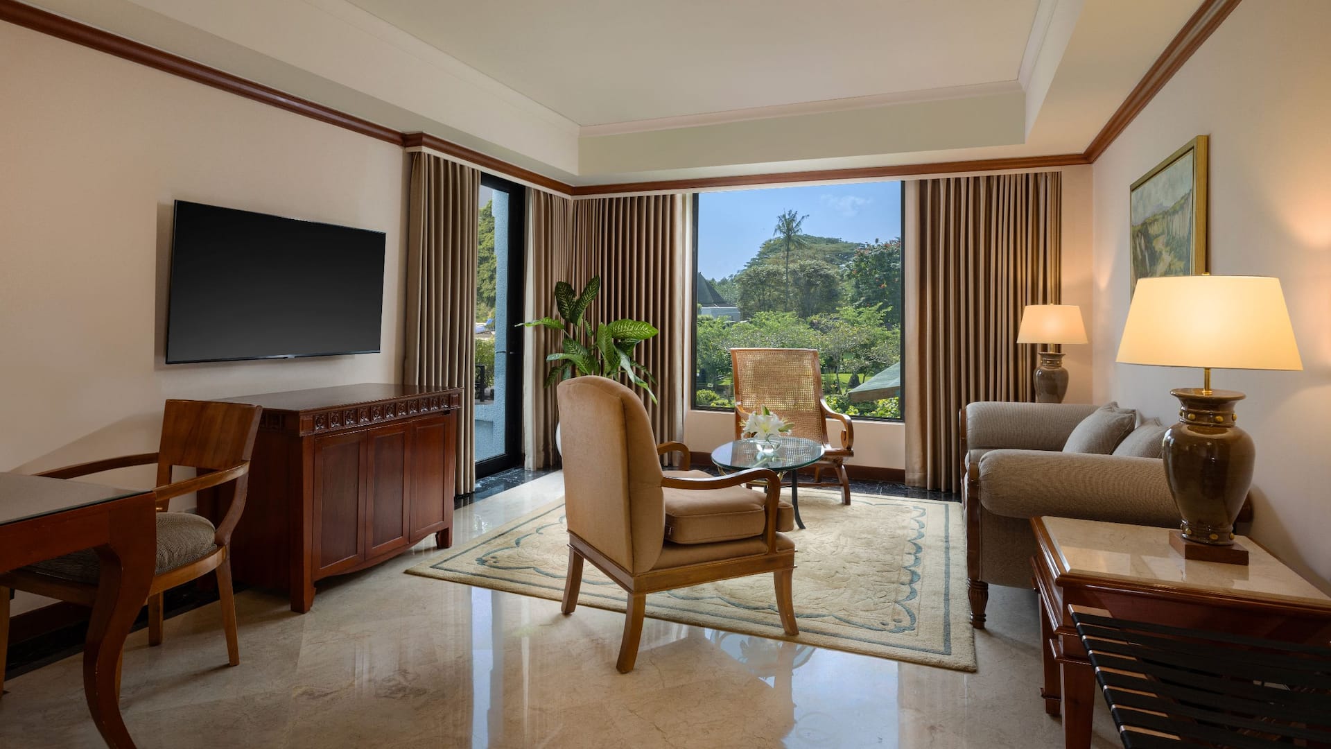 Hyatt Regency Yogyakarta Regency Suite Living Room
