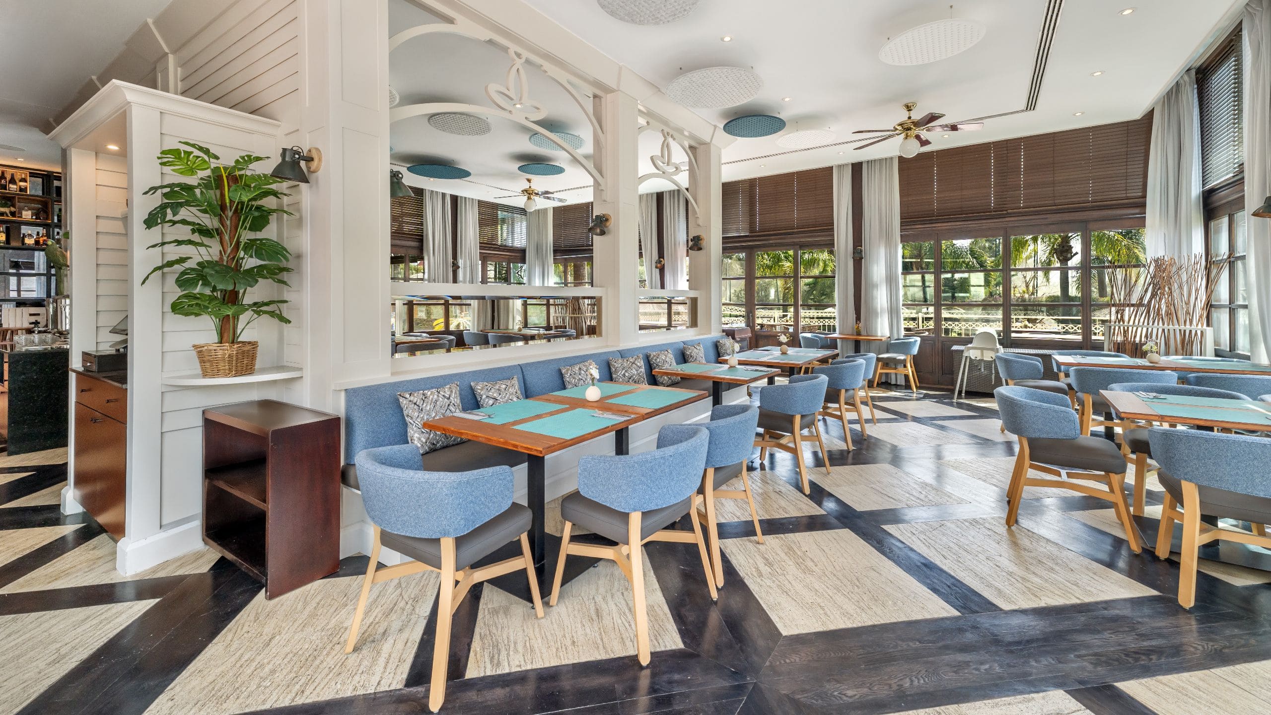 2 of 2 Lindner Hotel Mallorca Portals Nous Restaurant Seating