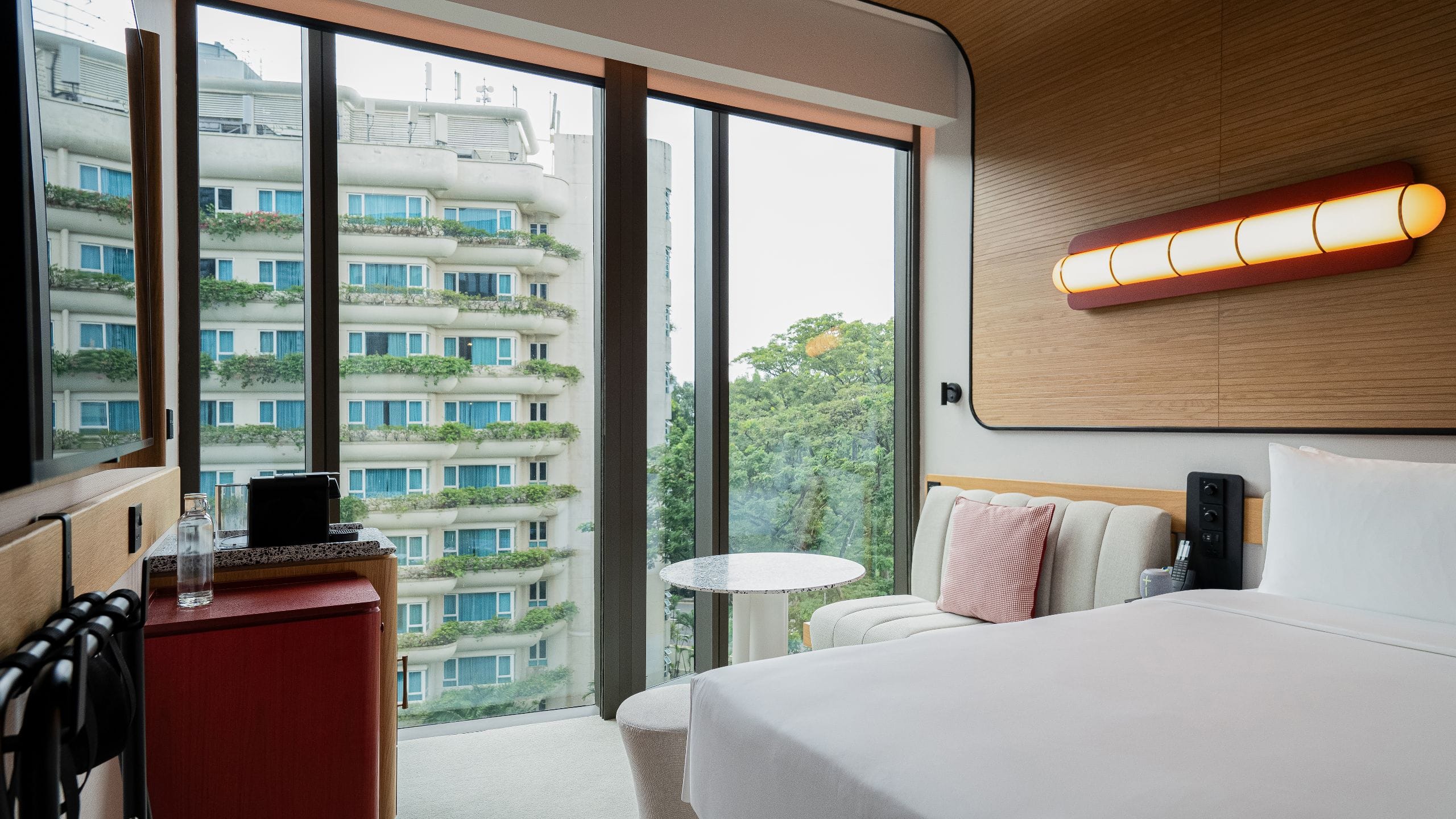 The Standard, Singapore Cozy Single