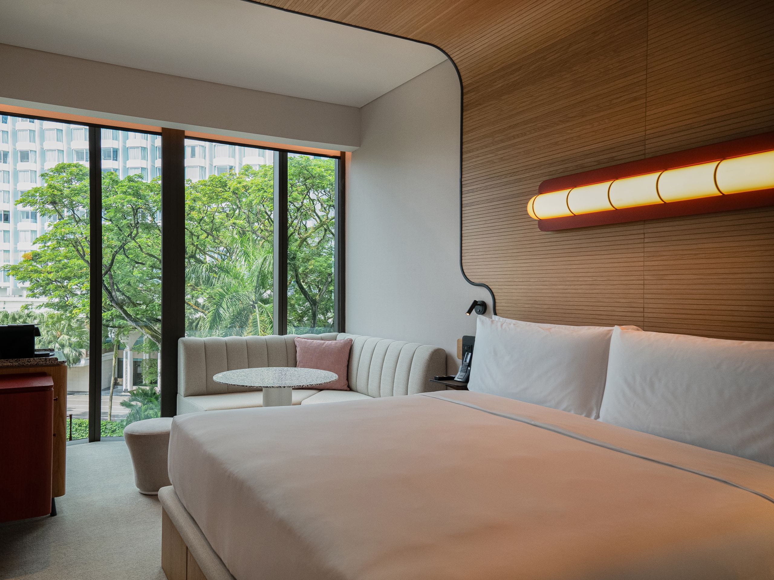 SINSS-P0058-Standard-King-City