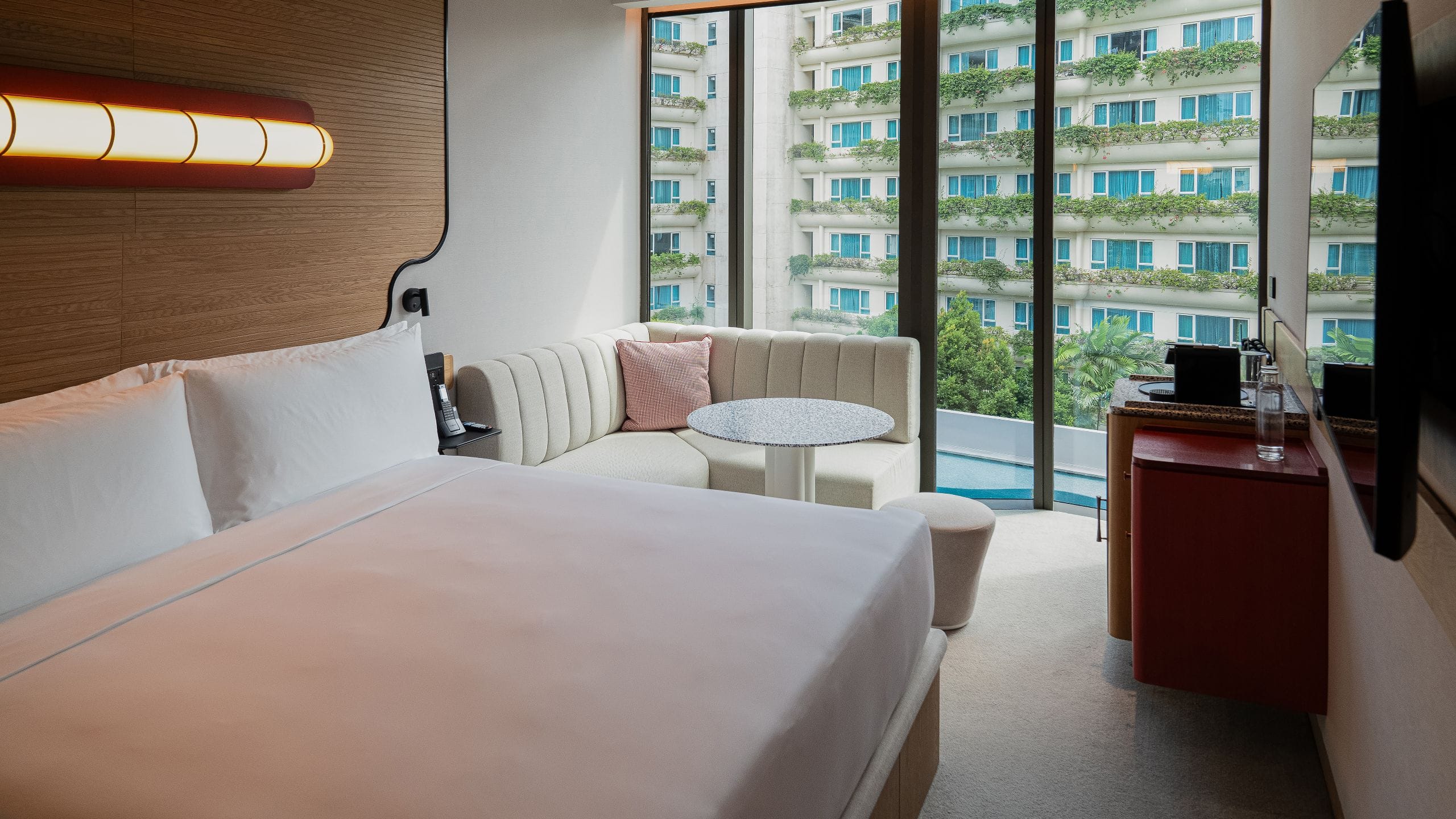 The Standard, Singapore Standard King Pool View