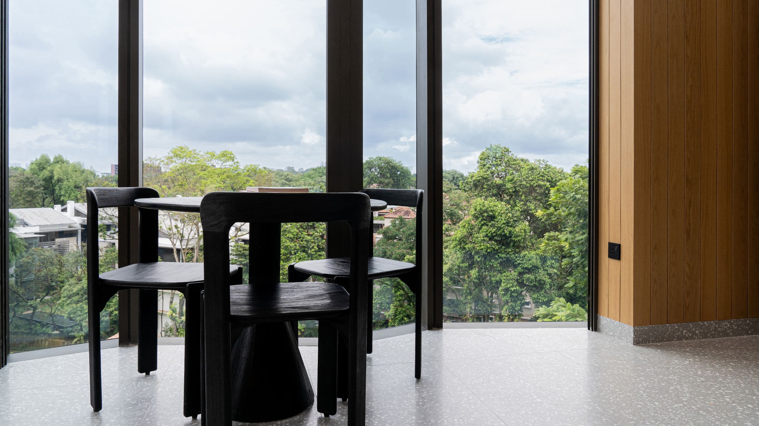 The Standard, Singapore Standard Suite