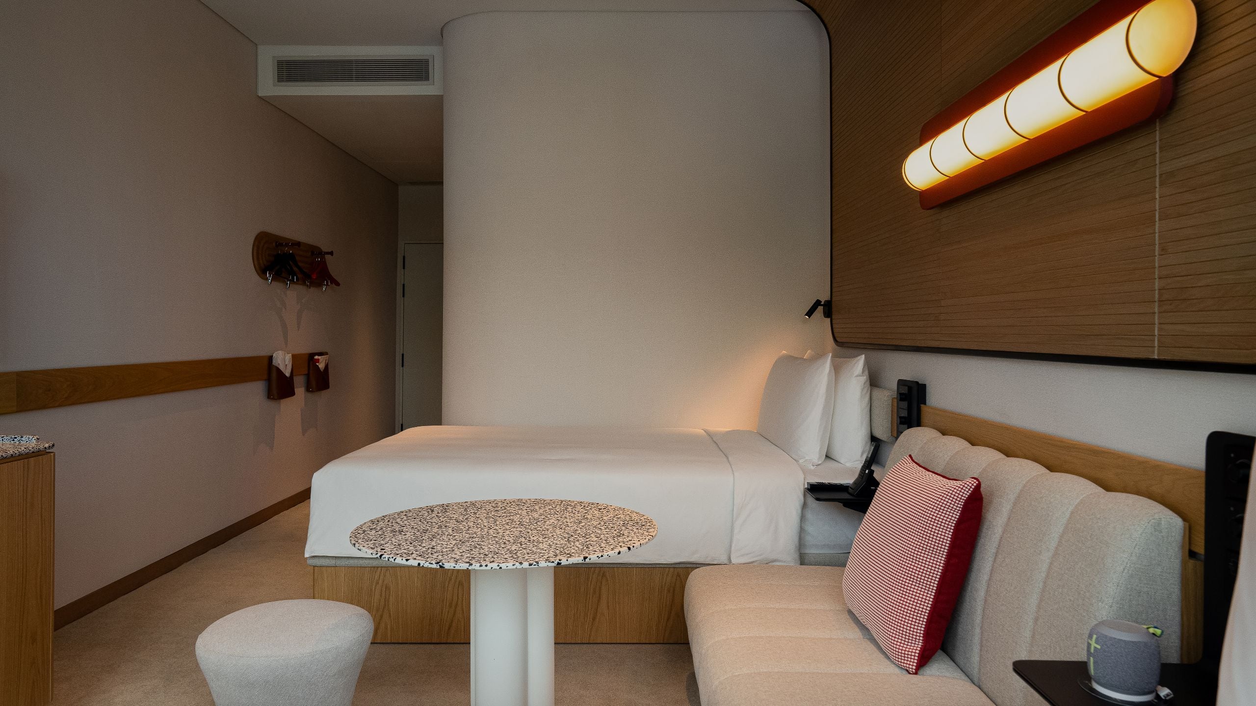The Standard, Singapore Standard Suite