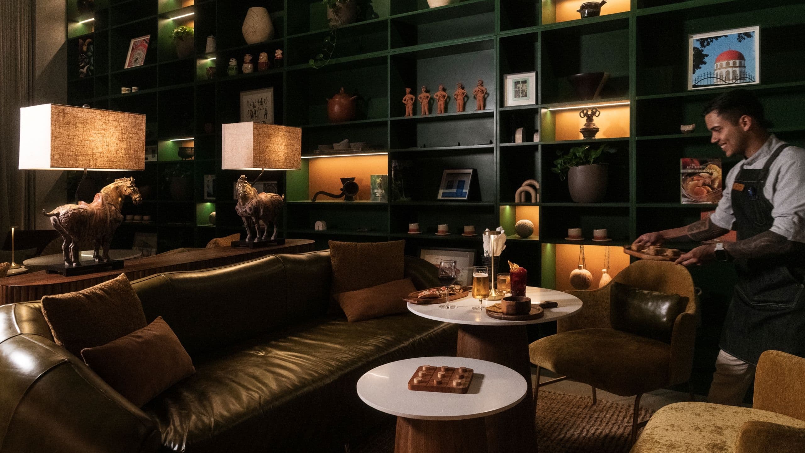 Hyatt Centric San José Escazú 1949 Lounge Bar And Cafe Colleague