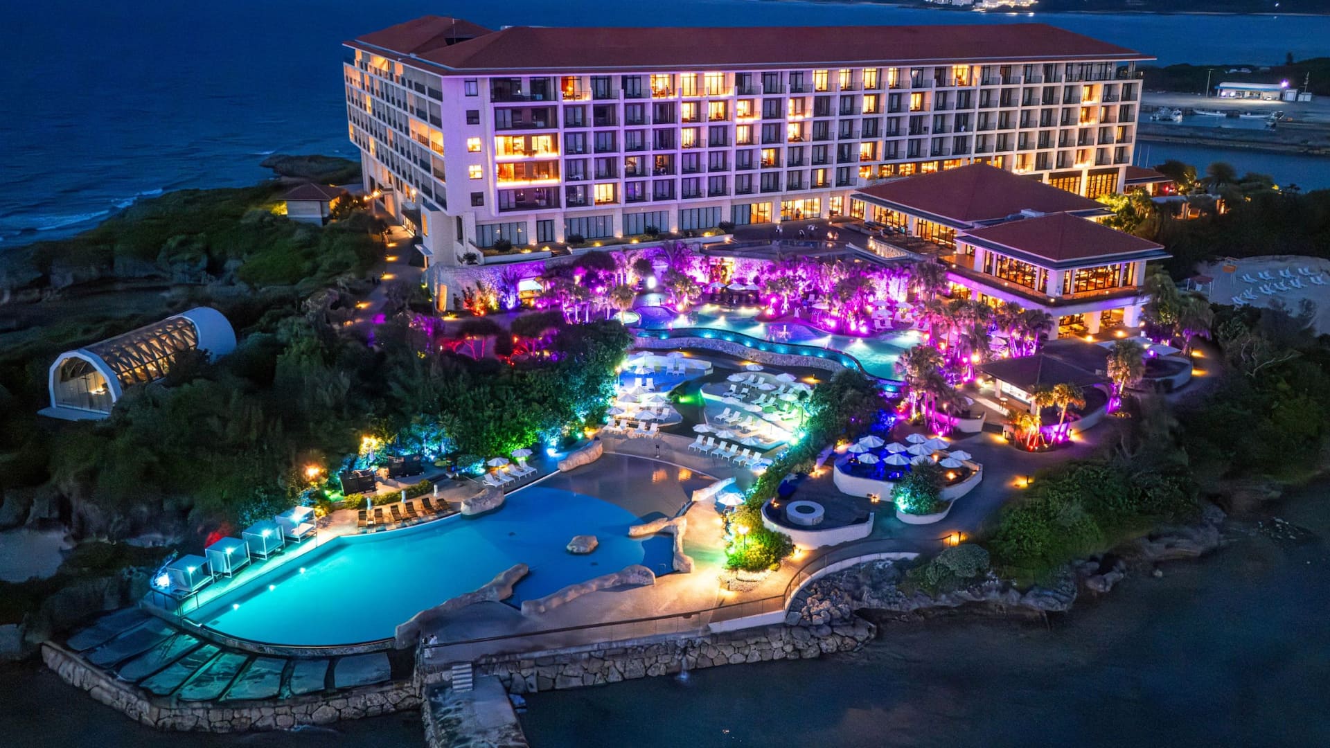 Hyatt Regency Seragaki Island, Okinawa Island Nightpool