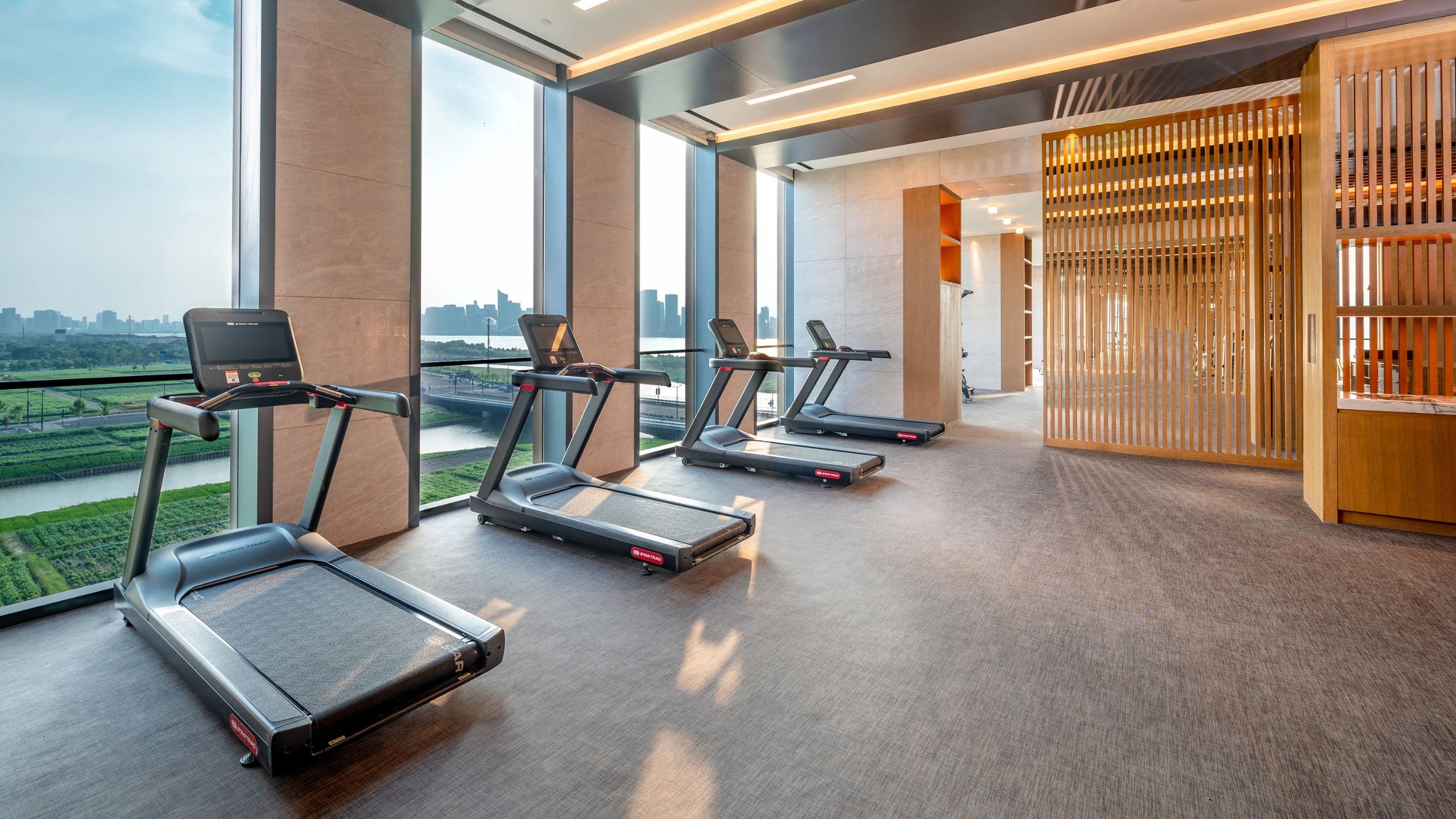 Mumian Hangzhou Fitness Center