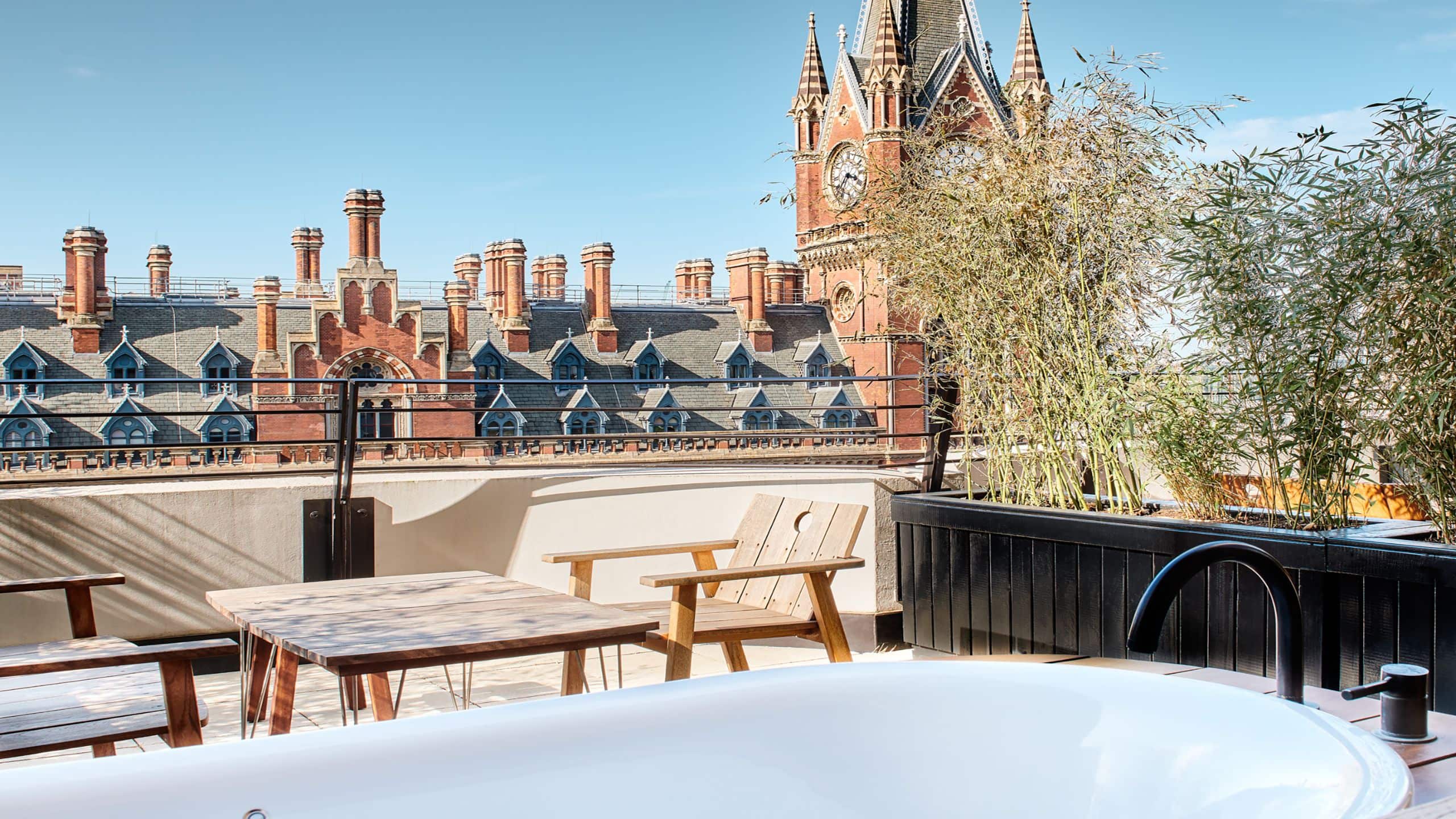 The Standard, London Junior Suite Terrace Seating