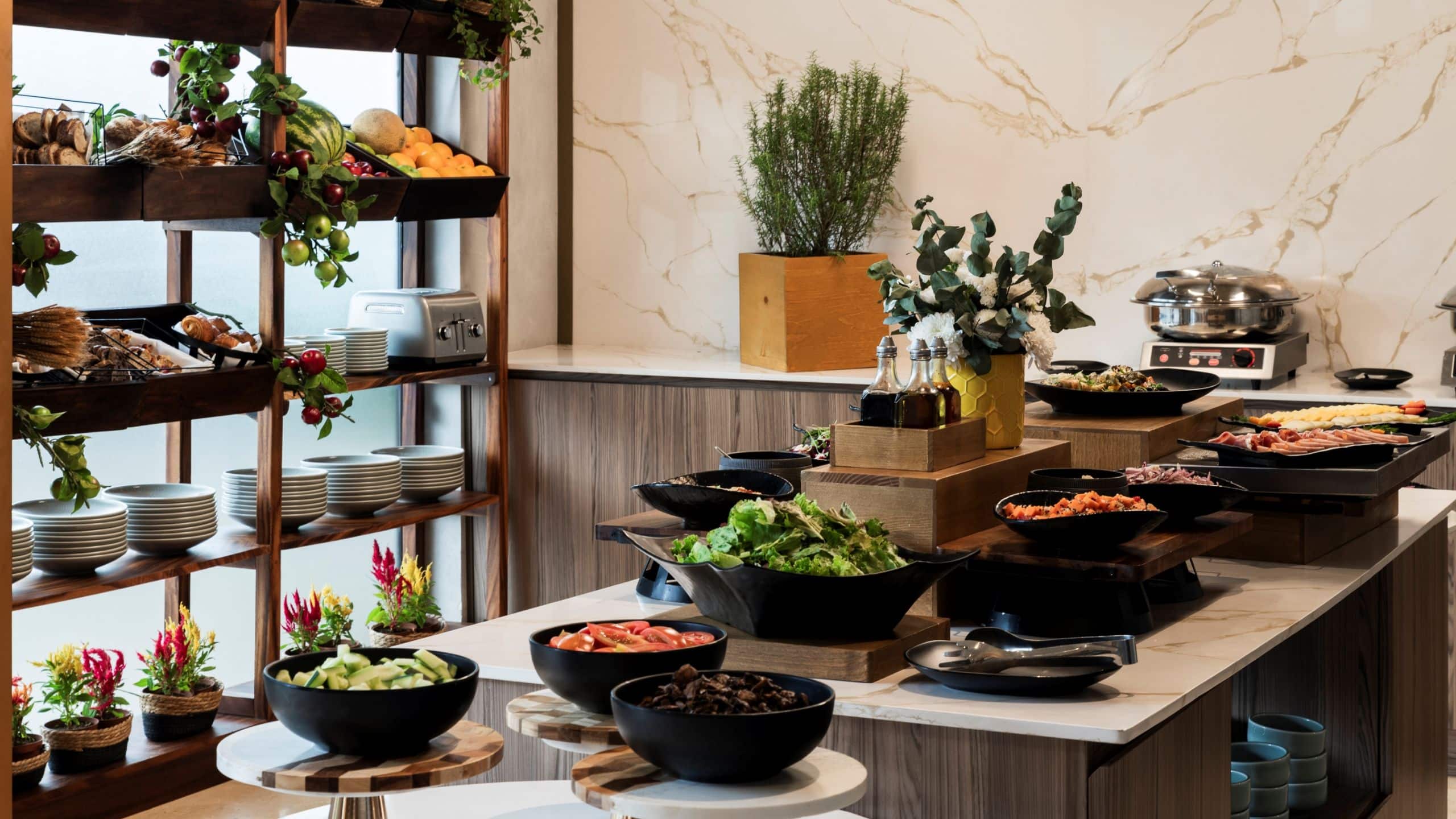 Hyatt Centric San José Escazú Buffet At Cense Restaurant