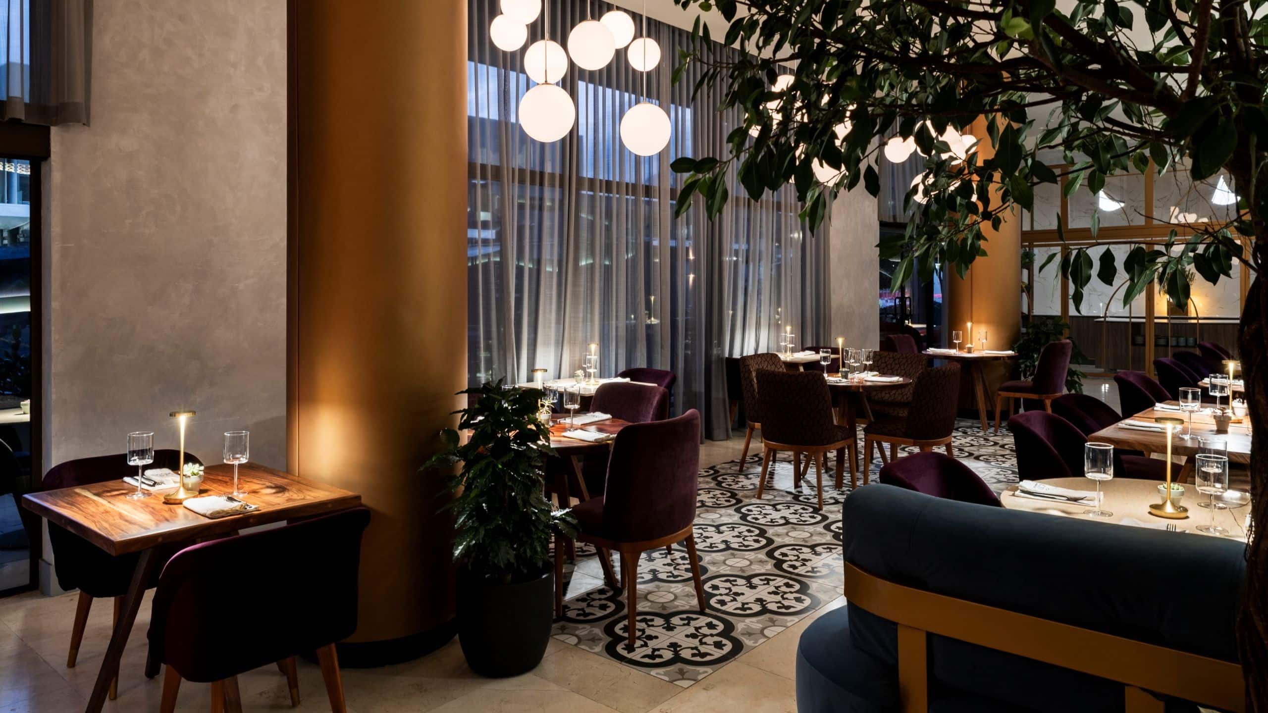 Hyatt Centric San José Escazú Cense Restaurant Set Up