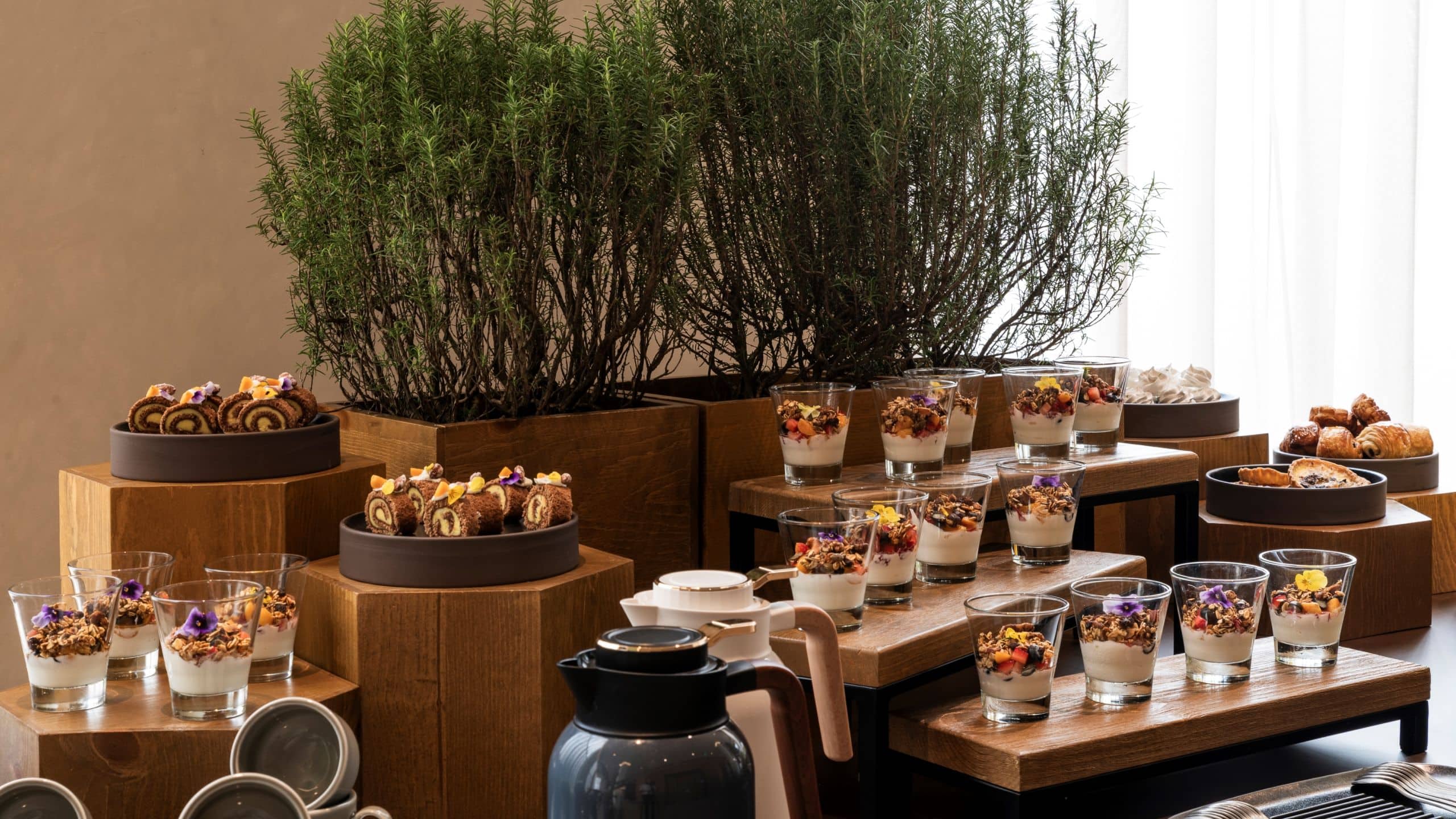 Hyatt Centric San José Escazú Coffee Break Set Up