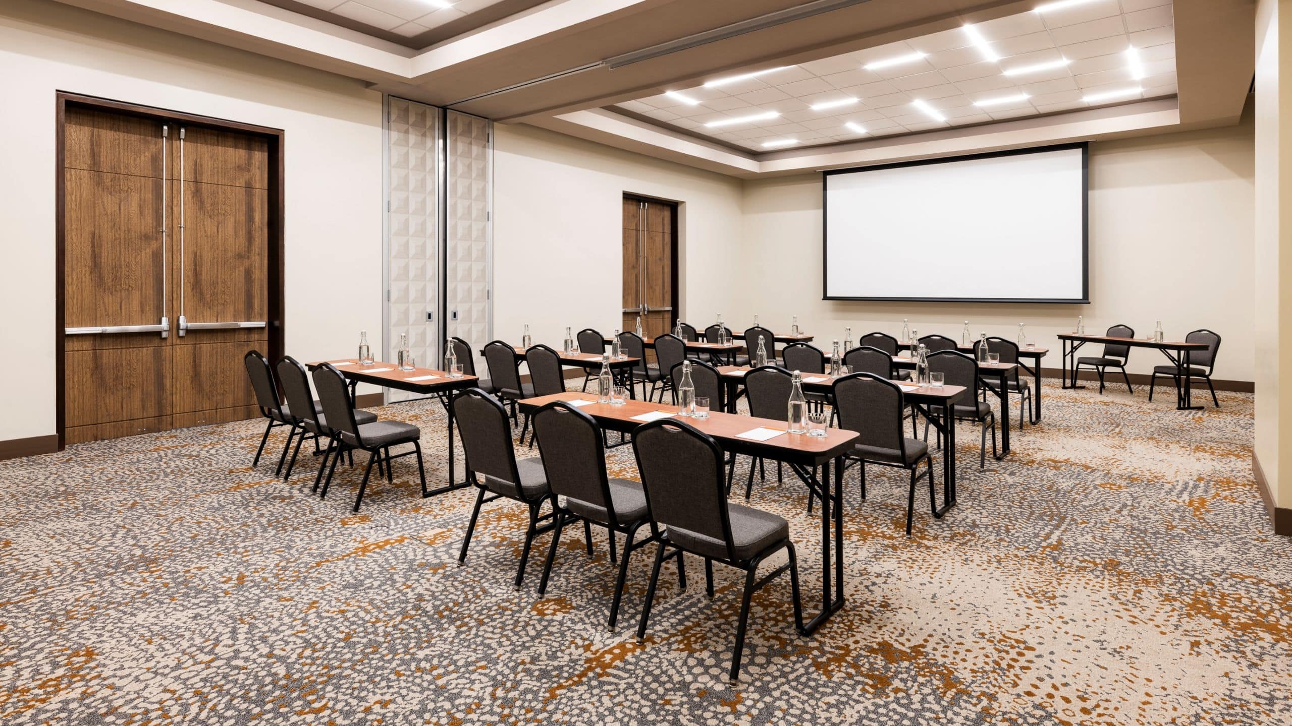 Hyatt Centric San José Escazú School Set Up