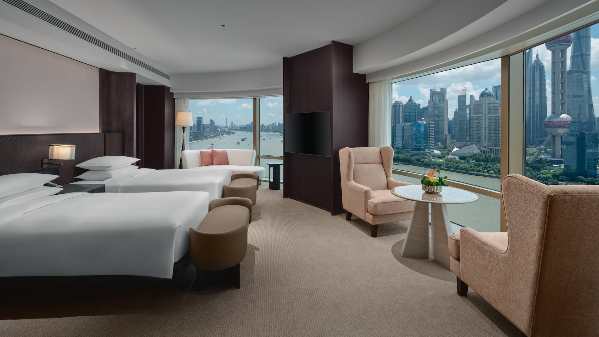 Hyatt on the Bund, Shanghai Diplomat Suite Twin