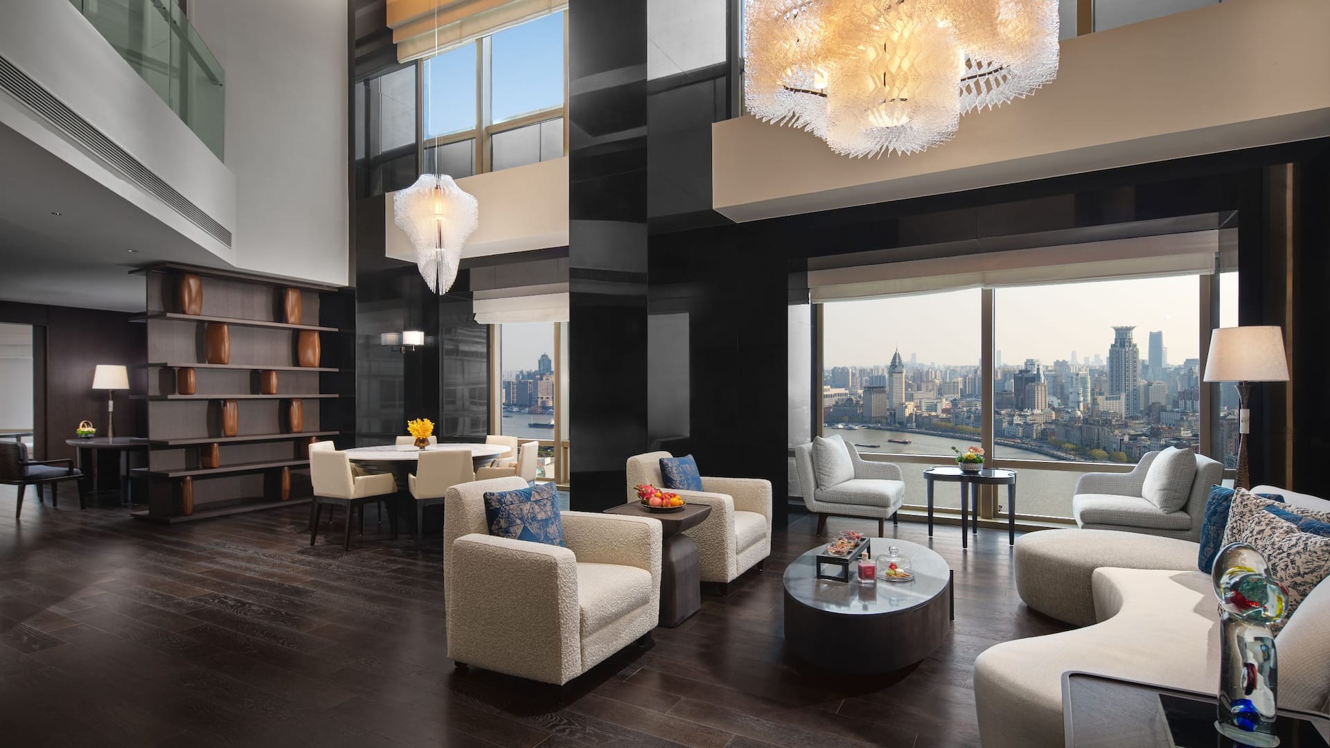 1/3 Hyatt on the Bund, Shanghai Presidential Suite Living Room