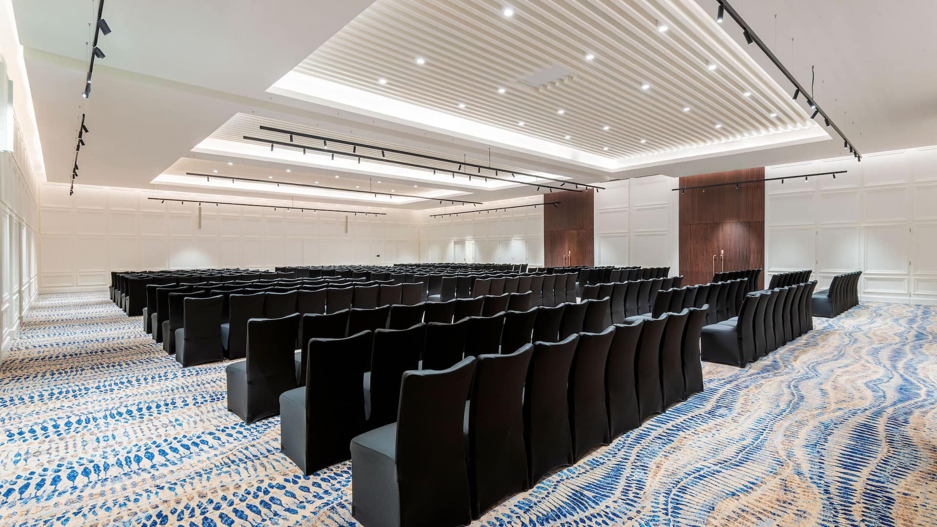 2 of 4 Hyatt Regency Harare The Meikles  Stewarts Room Back View