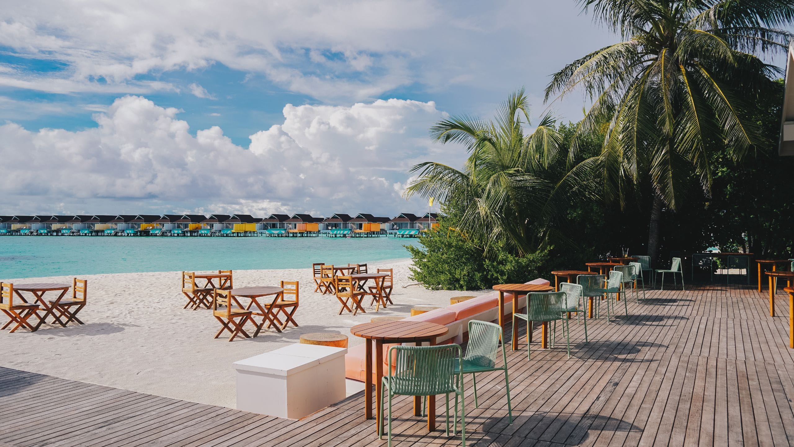 The Standard, Maldives Kula Seating