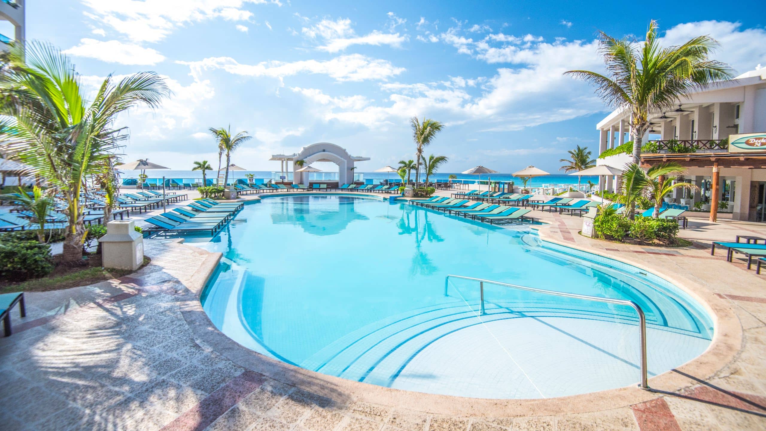 Sunscape Cancun Main Pool