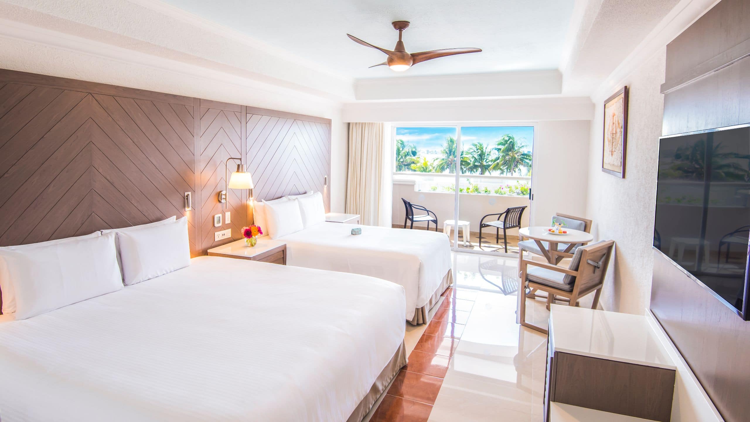 2 de 3 Sunscape Cancun Standard Room