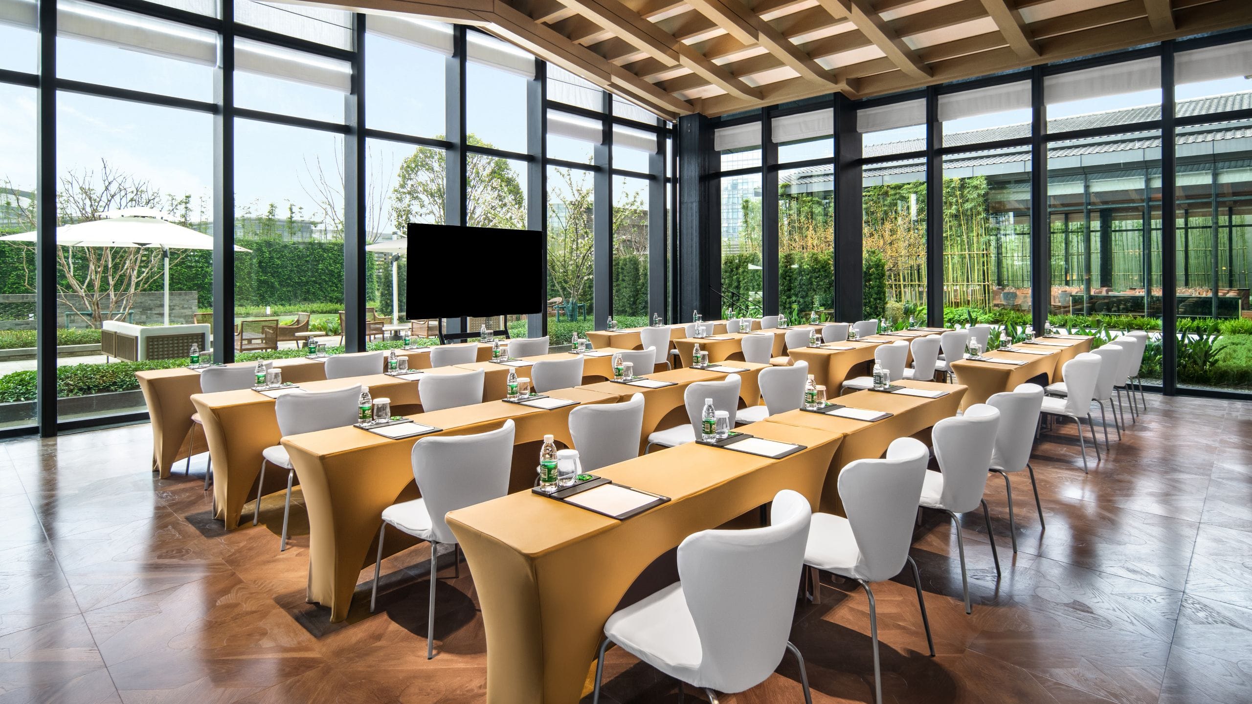 Mumian Chengdu Meeting Room Classroom Table