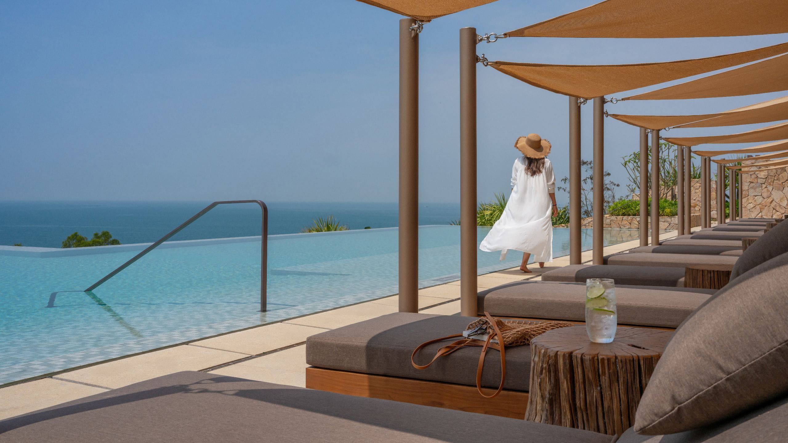 Alila Dong'ao Island Zhuhai Alila Pool With Model