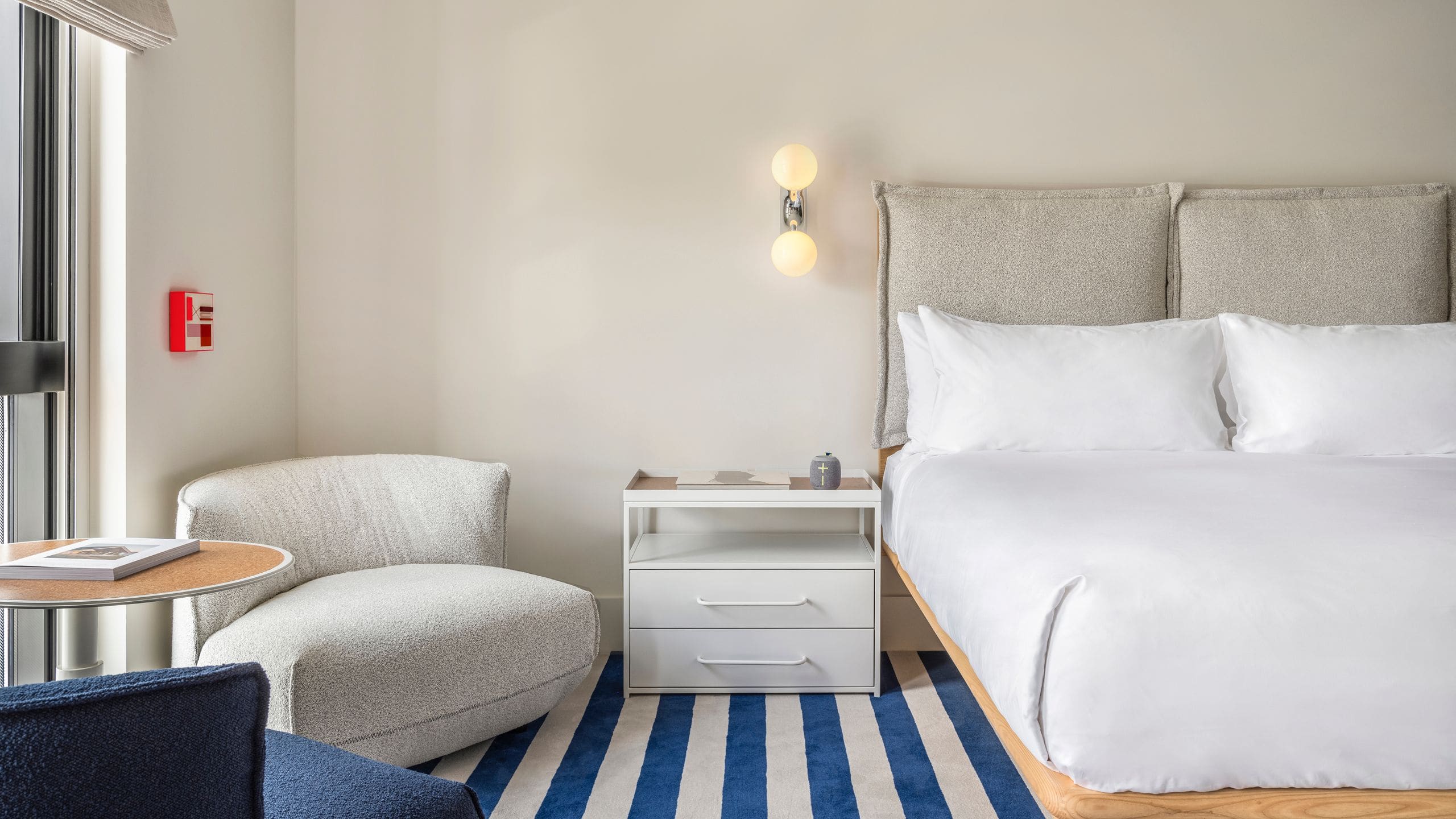 The StandardX, Melbourne Cosy Suite Bed