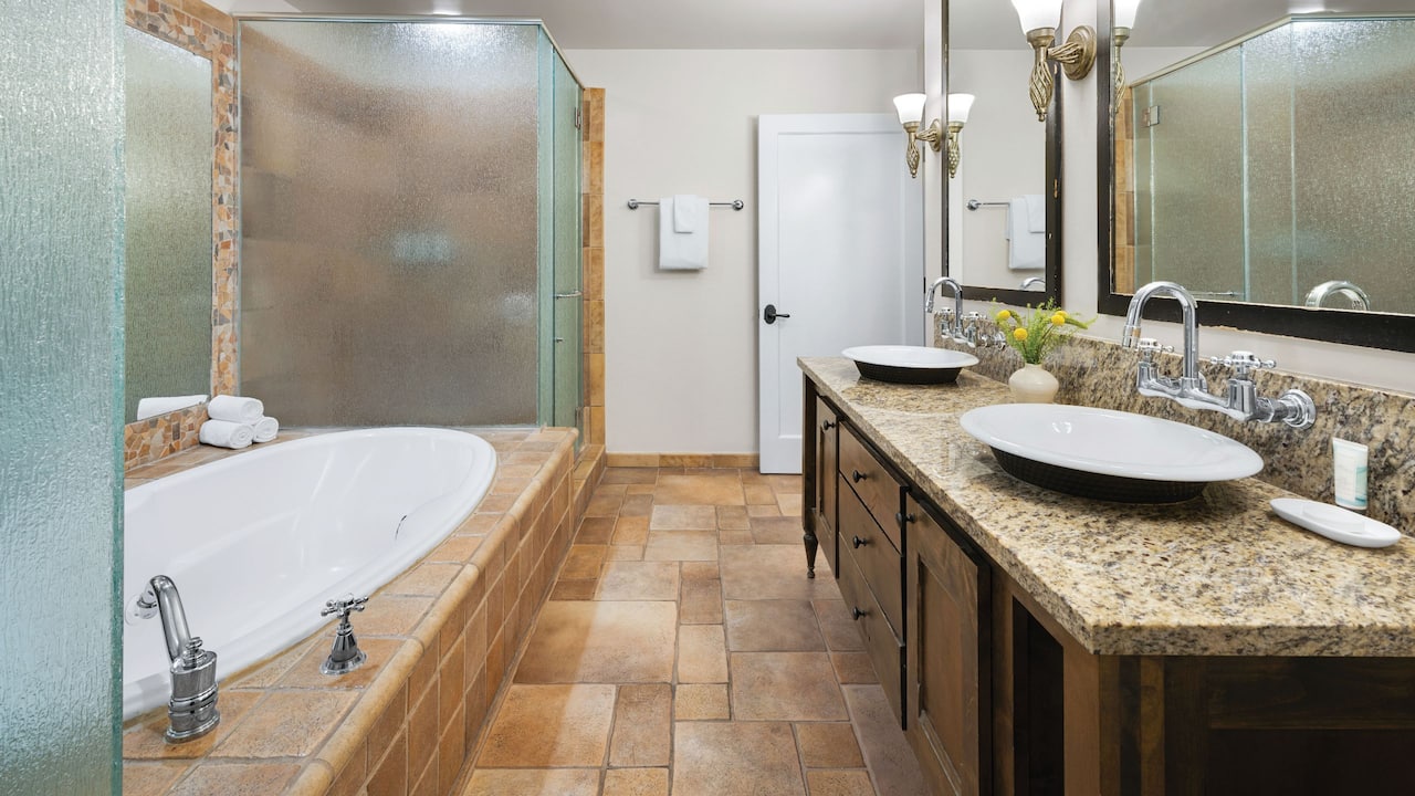 One Bedroom Bath