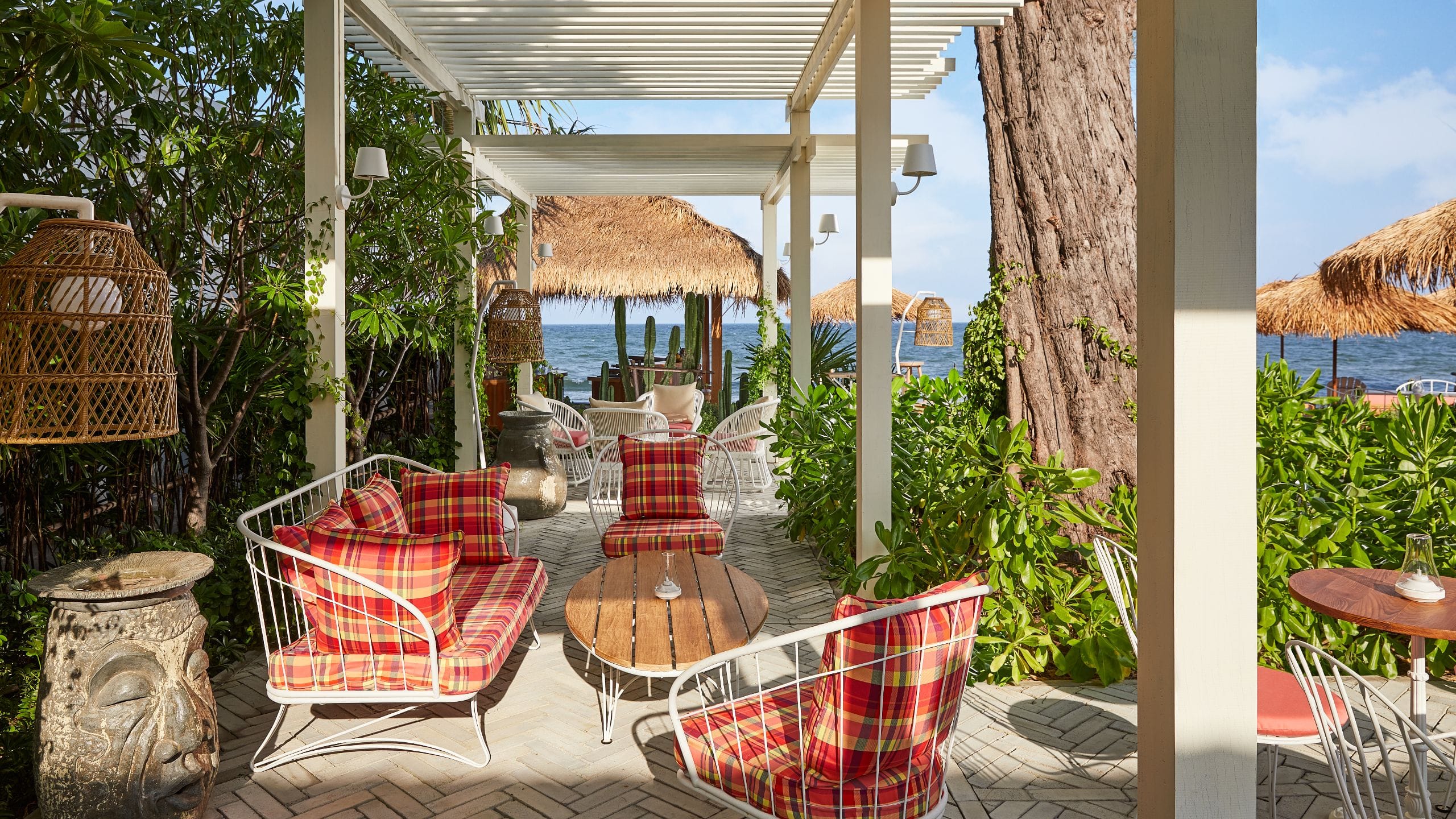 The Standard, Hua Hin Praca Seating