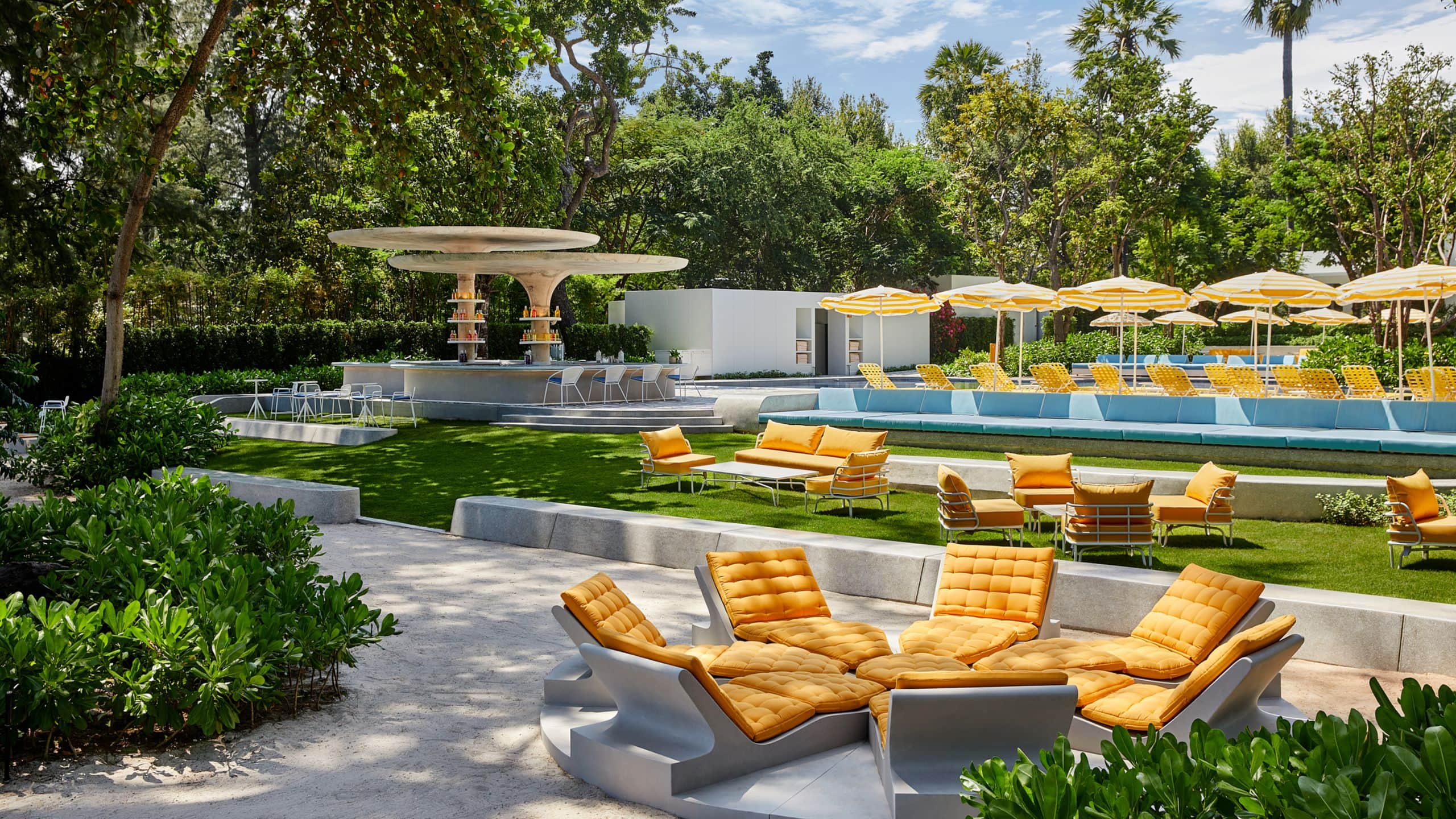 The Standard, Hua Hin Pool Seating