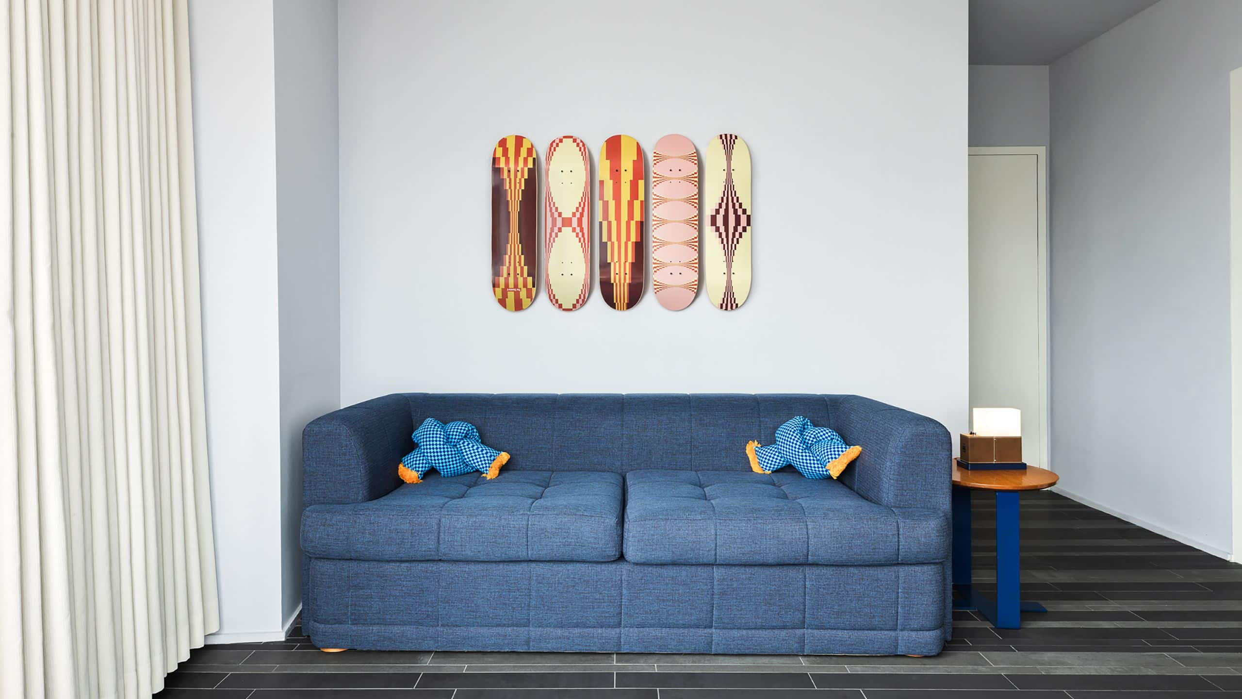 第 4，共 5 The Standard, East Village One Bedroom Suite Skateboards